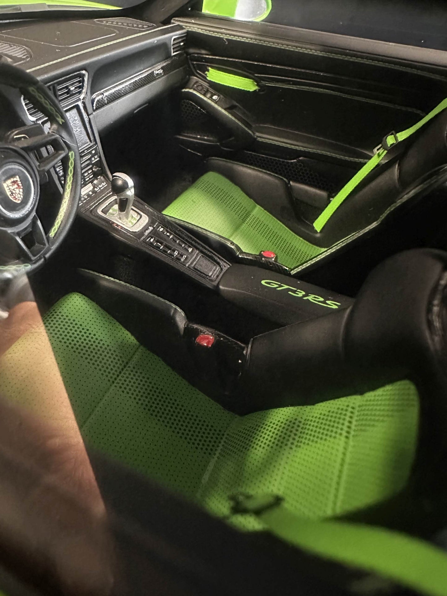 Porsche 911 991.2 GT3 RS Coupe green Limitiert 412/999 1:12 GT Spirit GT917 Порше ГТ3 зелен Лимитирана