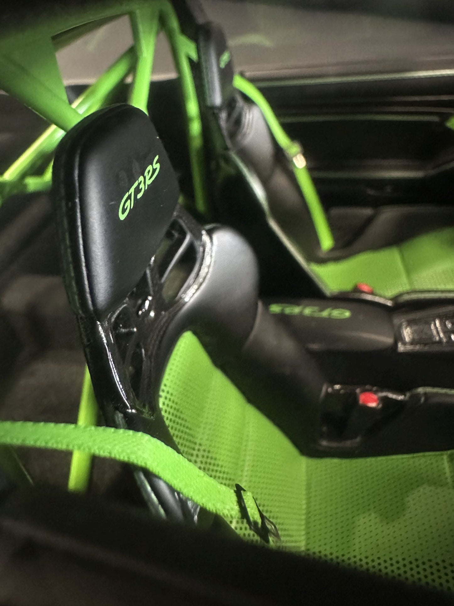 Porsche 911 991.2 GT3 RS Coupe green Limitiert 412/999 1:12 GT Spirit GT917 Порше ГТ3 зелен Лимитирана