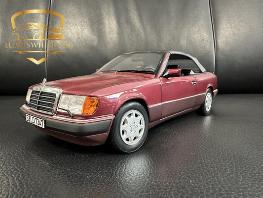 Mercedes Benz 300CE-24 Cabrio red 1:18 NOREV B66040616 Мерцедес Бенц 300CE червен отваряем