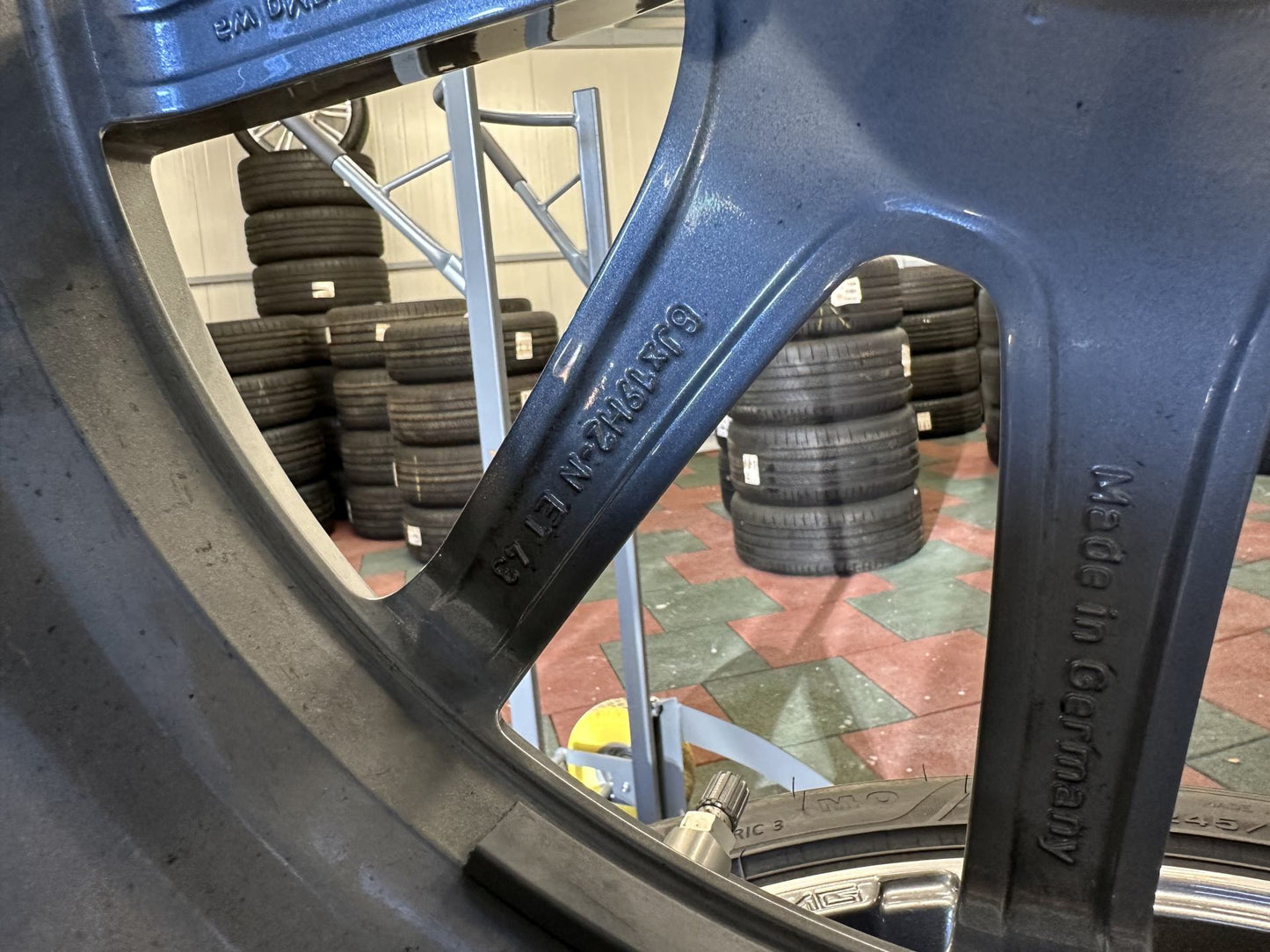 Оригинал Нови Mercedes E Klasse W213 AMG 19 Zoll Мерцедес Е класа W213 S213 19 цола AMG джанти летен комплект летни гуми