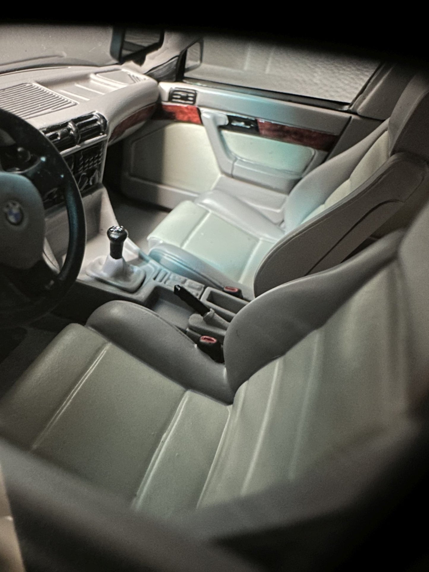 Bmw M5 E34 Limousine green Limitiert 2432/3000 1:18 OTTO OT968 Бмв M5 Е34 зелен Лимитирана