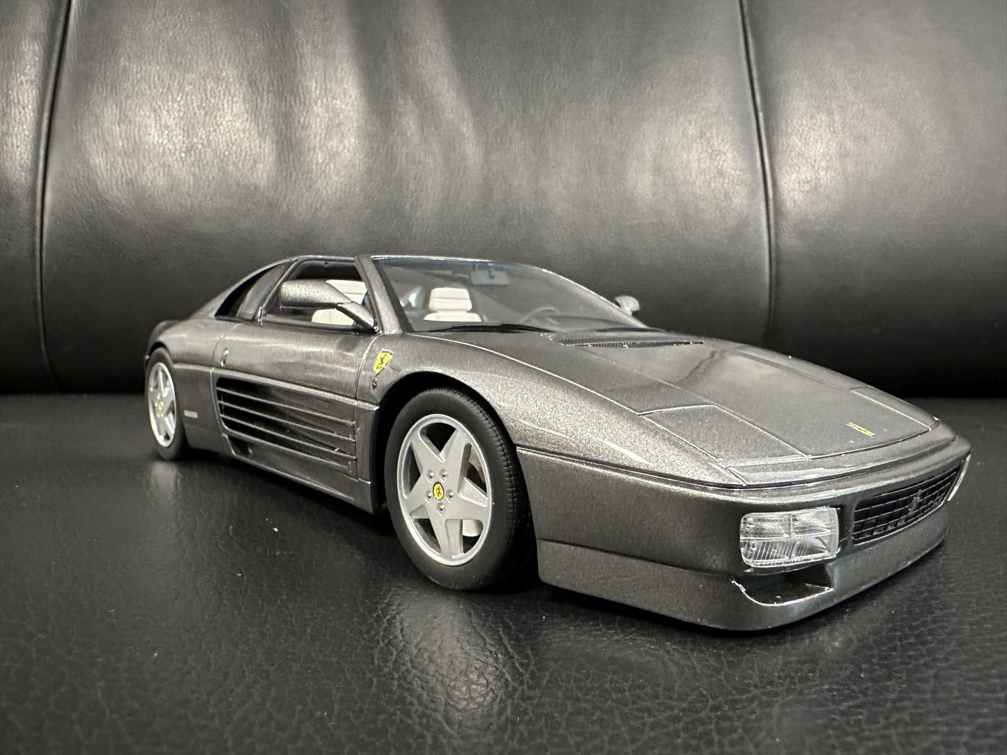 Ferrari 348 Spider Cabrio Grigio grey Limitiert 321/999 1:18 GT Spirit GT332 Ферари 348 Спайдер Кабрио сив Лимитирана