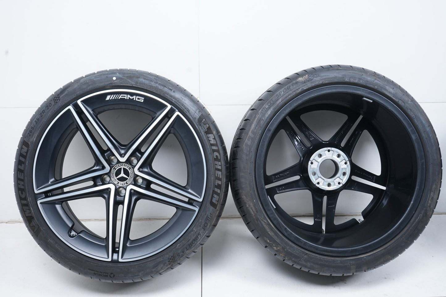 Като Нови Оригинал Mercedes E63 AMG W213 20 Zoll Мерцедес E63 AMG W213 20 цола летен комплект летни гуми