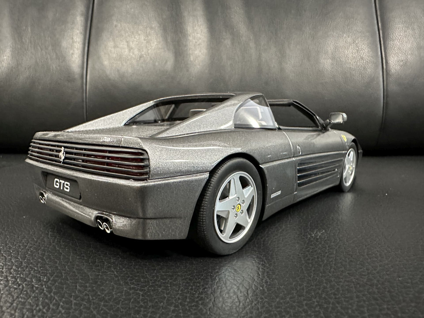Ferrari 348 Spider Cabrio Grigio grey Limitiert 321/999 1:18 GT Spirit GT332 Ферари 348 Спайдер Кабрио сив Лимитирана