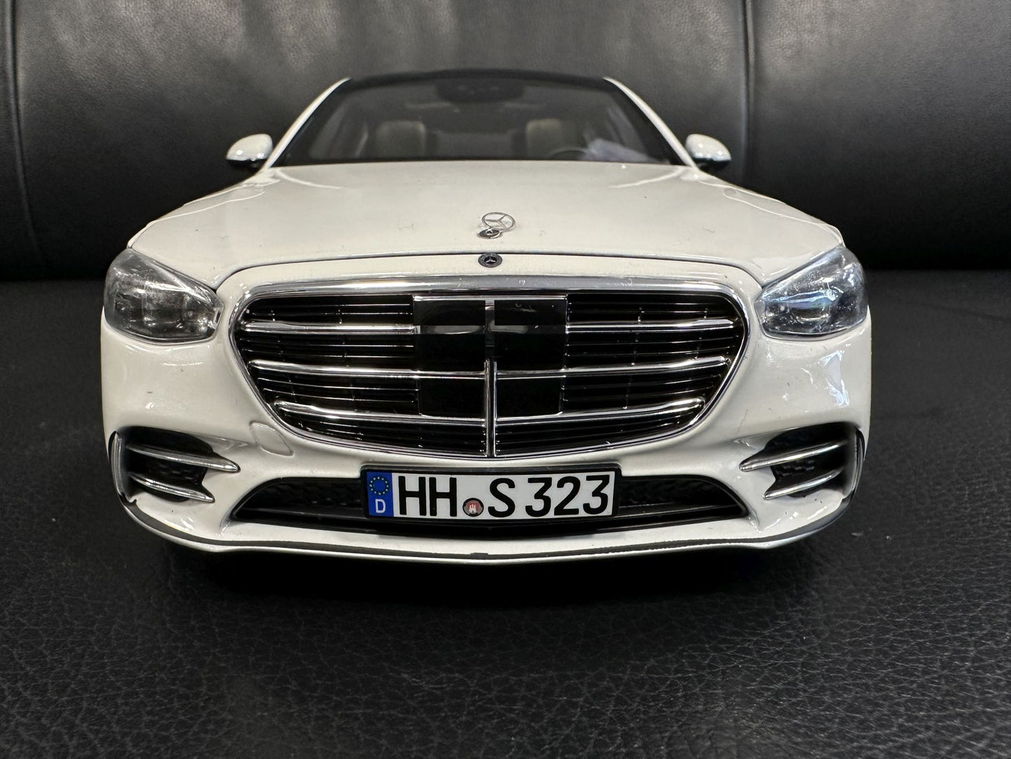 Mercedes Benz S Klasse W223 white limitiert 500 pcs 1:18 NOREV 183801 Мерцедес Бенц С Класа бял Лимитирана 500 бройки