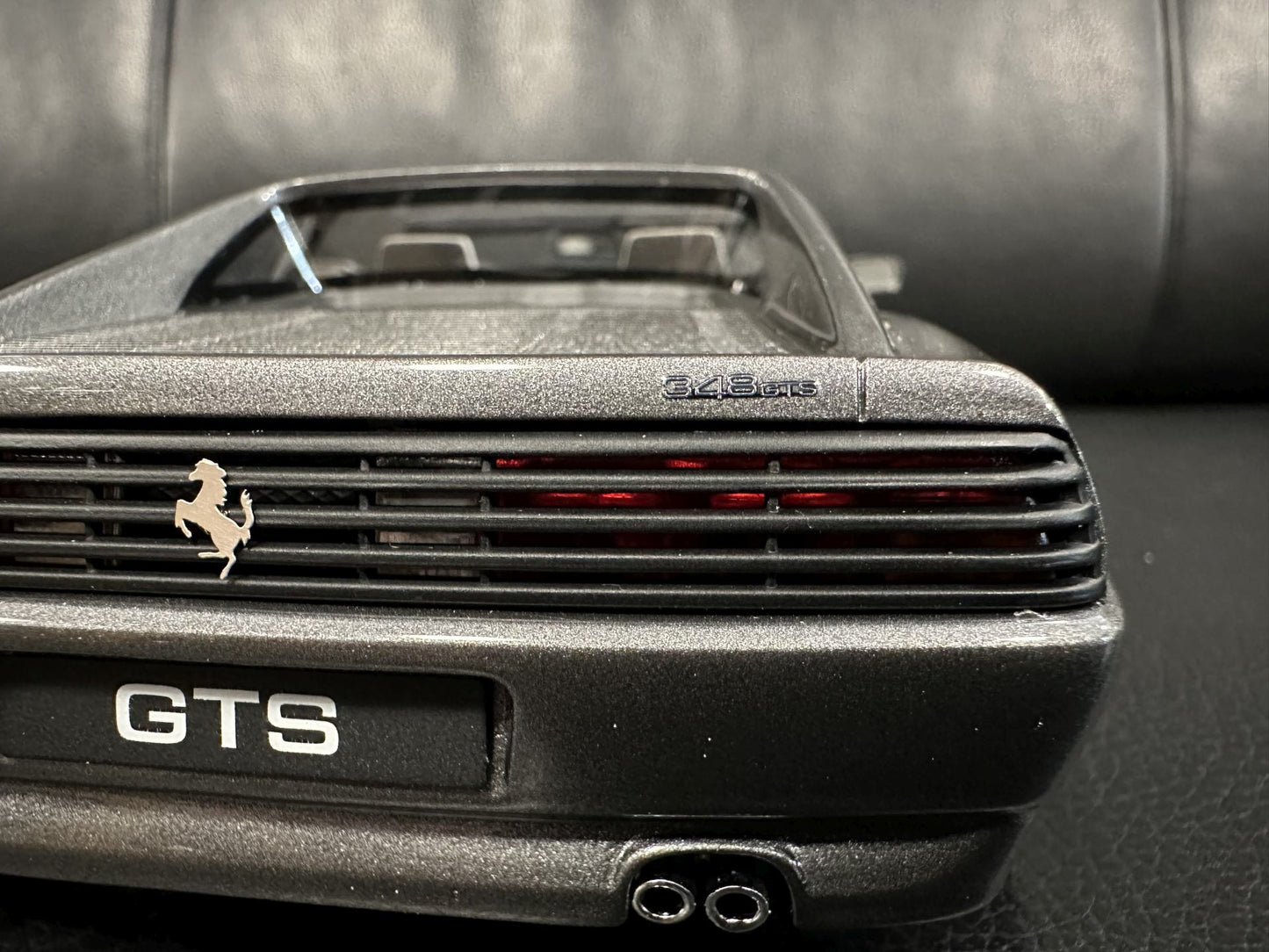Ferrari 348 Spider Cabrio Grigio grey Limitiert 321/999 1:18 GT Spirit GT332 Ферари 348 Спайдер Кабрио сив Лимитирана
