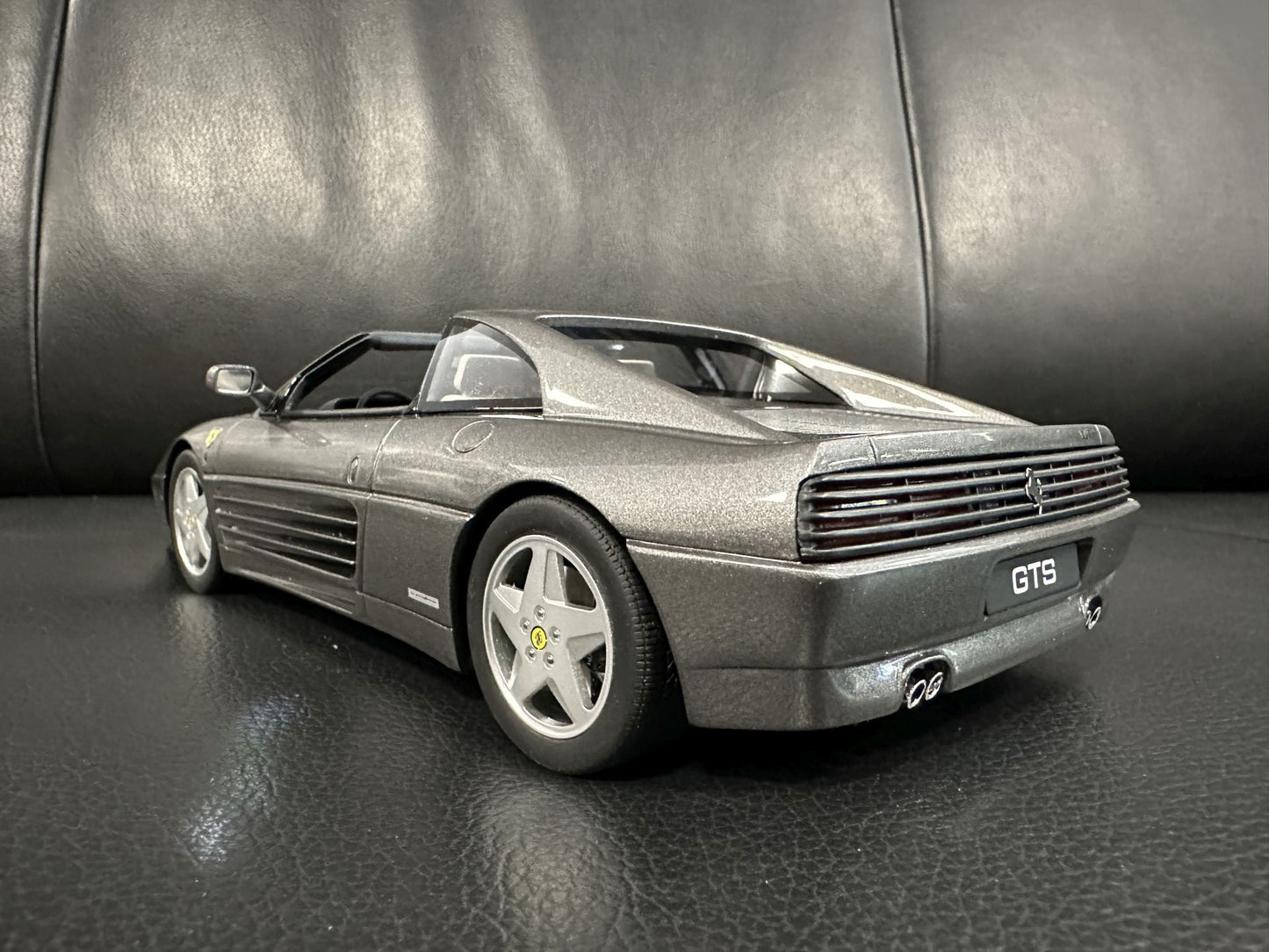 Ferrari 348 Spider Cabrio Grigio grey Limitiert 321/999 1:18 GT Spirit GT332 Ферари 348 Спайдер Кабрио сив Лимитирана