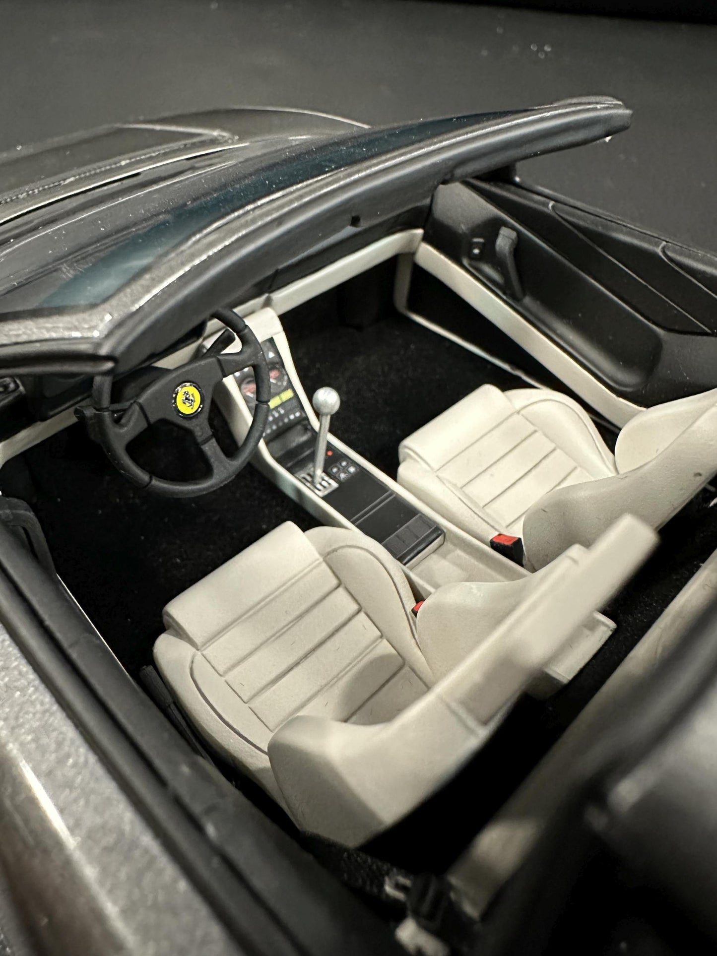 Ferrari 348 Spider Cabrio Grigio grey Limitiert 321/999 1:18 GT Spirit GT332 Ферари 348 Спайдер Кабрио сив Лимитирана