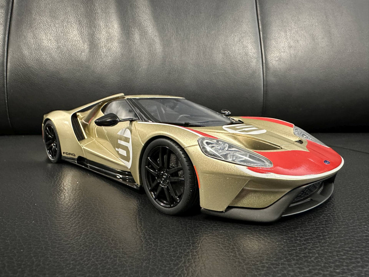Ford GT Heritage Edition Holman Moody bronze Limitiert 280/500 1:18 GT Spirit GT882 Форд ГТ Лимитирана