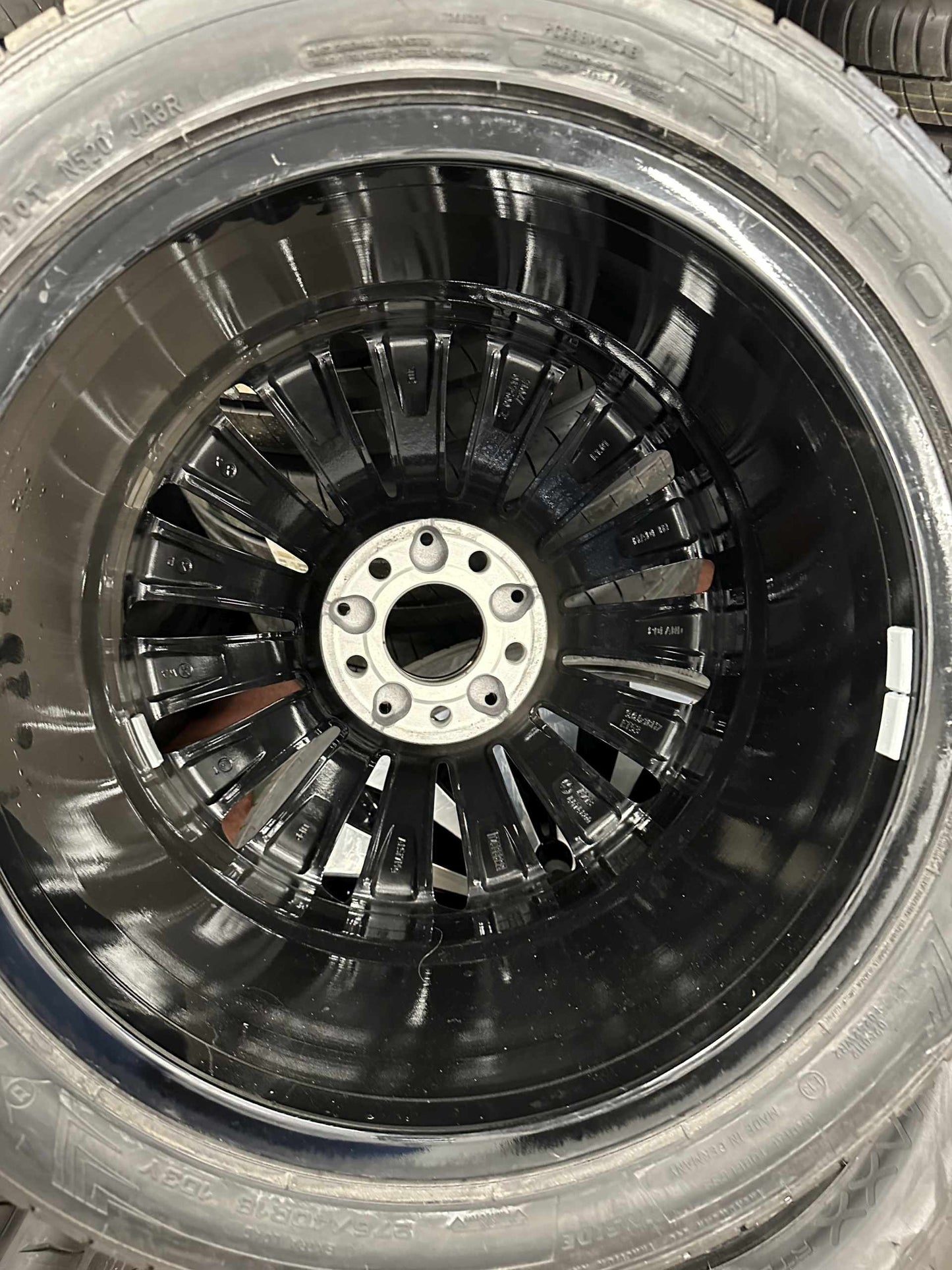 Като Нови Оригинал Mercedes E Klasse 18 Zoll W213 Е класа W213 18 цола джанти летен комплект летни гуми