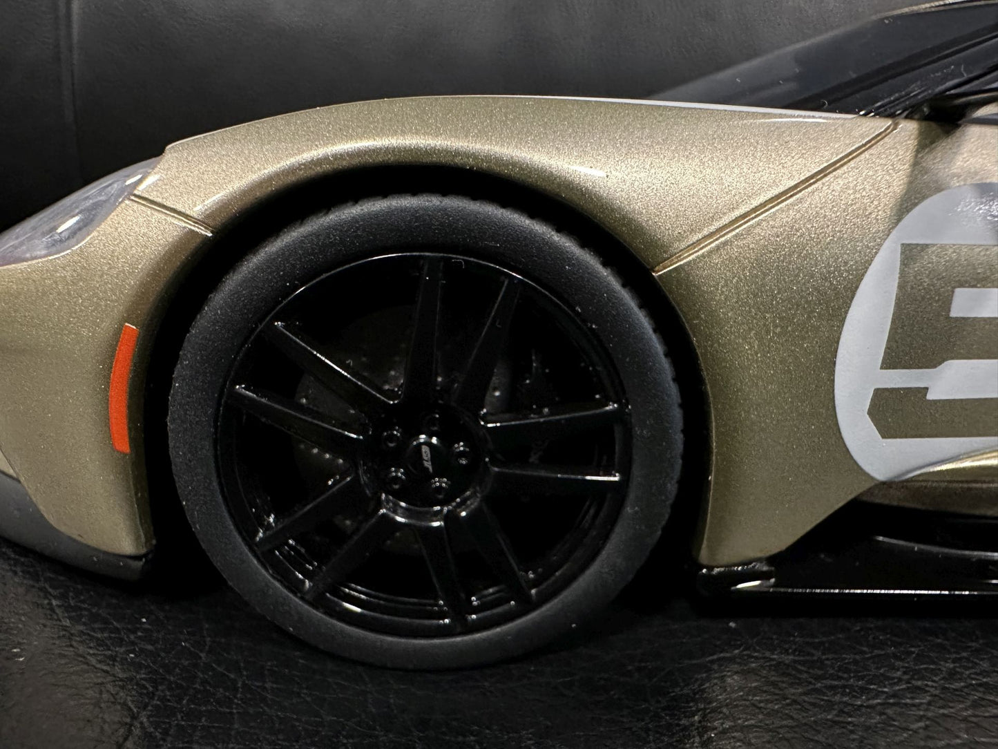 Ford GT Heritage Edition Holman Moody bronze Limitiert 280/500 1:18 GT Spirit GT882 Форд ГТ Лимитирана