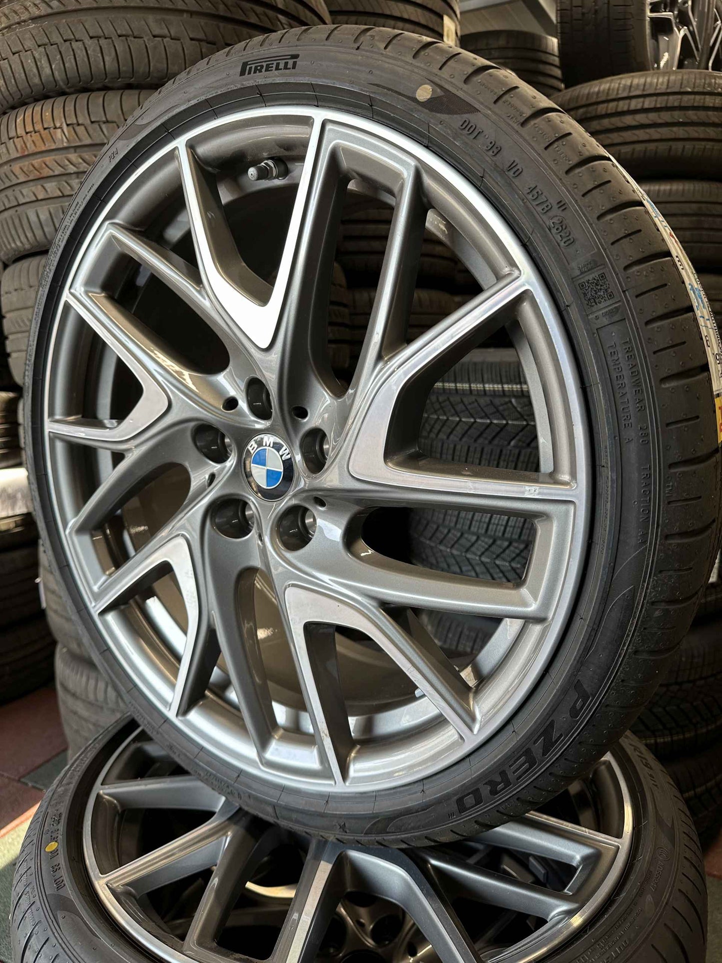 Нови BMW 1er 2er серия F40 F44 19 Zoll 487 Бмв 1-ва 2-ра серия Ф40 Ф44 19 цола 487 летен комплект летни гуми
