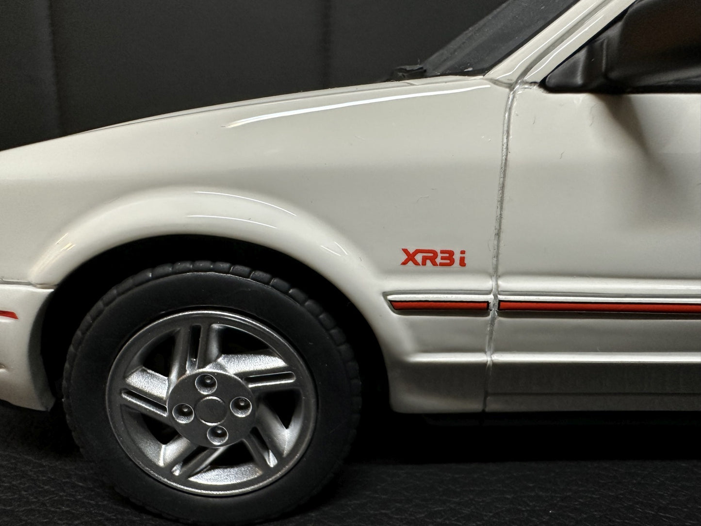 Ford Escort MK4 XR3i Cabrio white Limitiert 1287/3000 1:18 OTTO OT398 Форд Ескорт МК4 бял Лимитирана