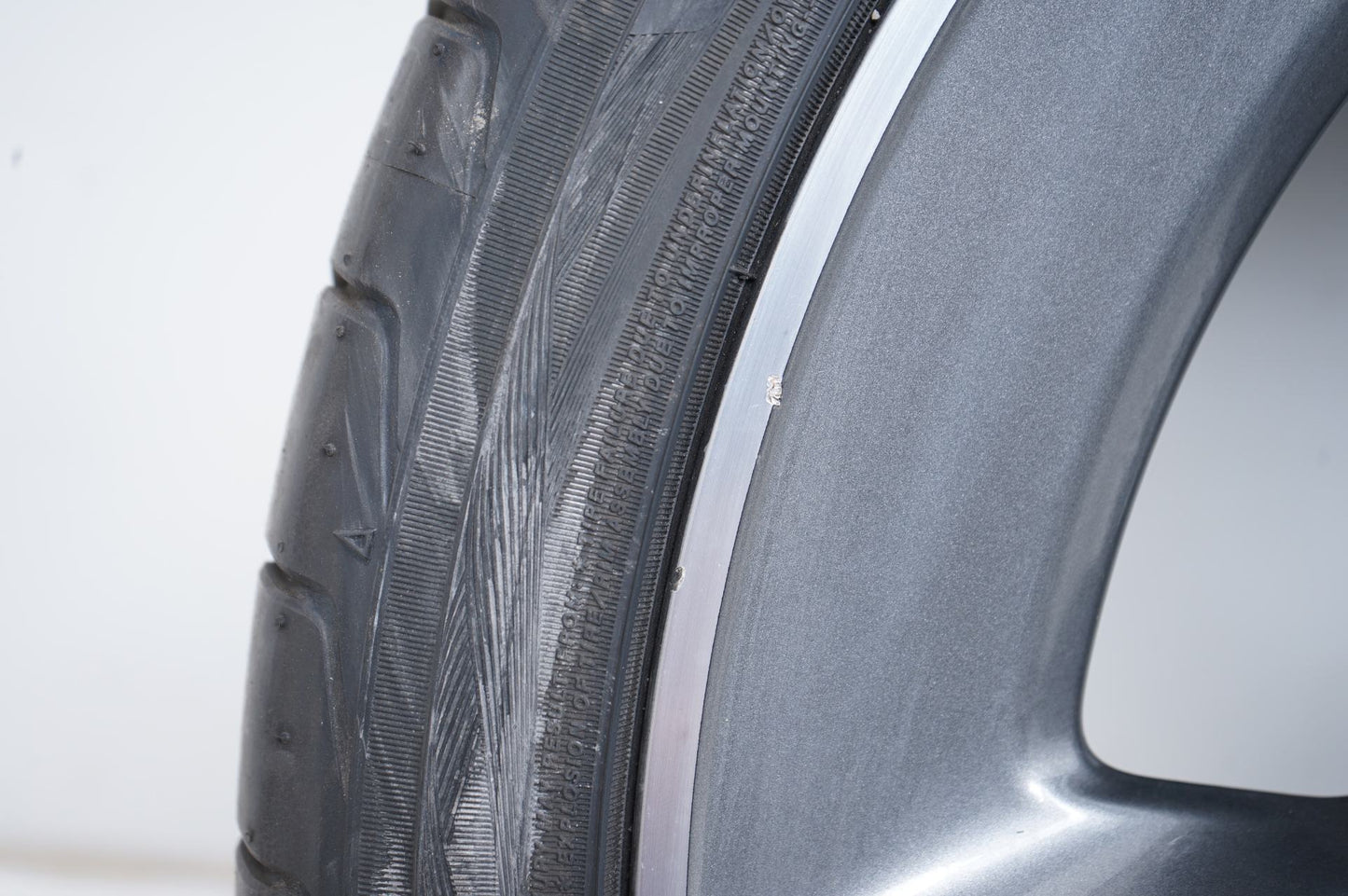 Като Нови Оригинал Mercedes CLS53 AMG W257 20 Zoll Мерцедес Цлс53 20 цола джанти летен комплект летни гуми