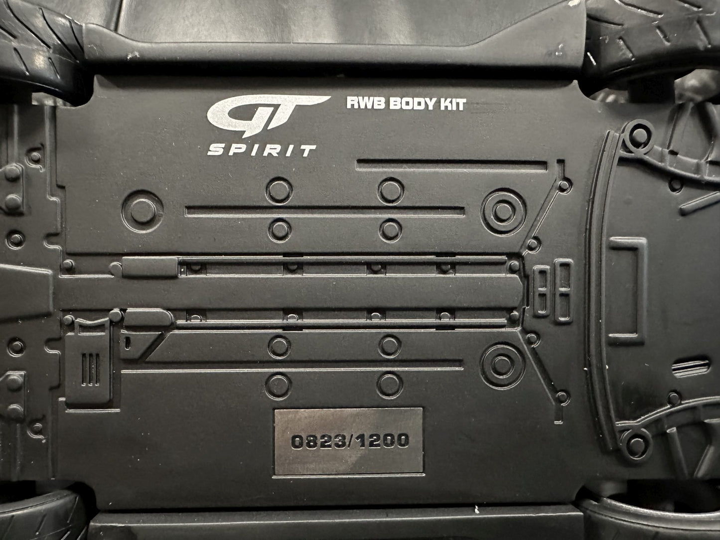 Porsche 911 997 RWB Abu Dhabi grey Limitiert 823/1200 1:18 GT Spirit GT483 Порше 997 сив Лимитирана