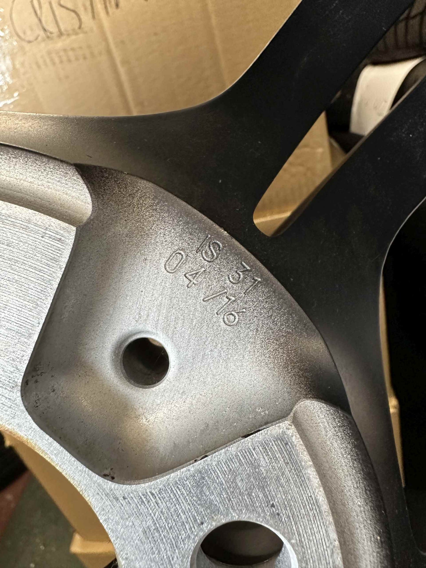 Оригинал BMW M6 F12 F13 E63 20 Zoll Бмв 6-та серия E63 M6 F12 F13 20 цола Алуминиеви джанти М343 летен комплект летни гуми