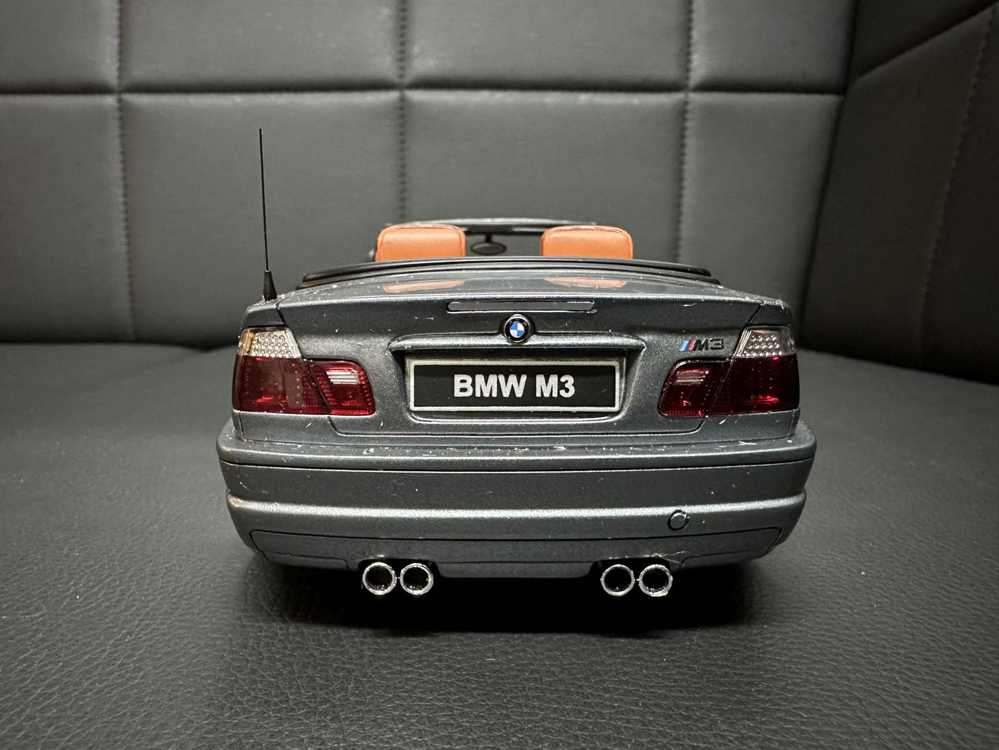 Bmw M3 E46 Cabrio grey Limitiert 457/2000 1:18 OTTO OT1006 Бмв M3 Е46 Кабрио сив Лимитирана