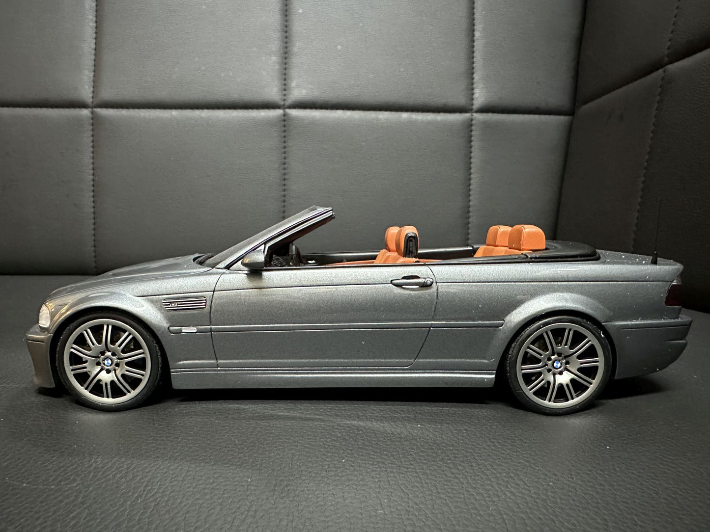 Bmw M3 E46 Cabrio grey Limitiert 457/2000 1:18 OTTO OT1006 Бмв M3 Е46 Кабрио сив Лимитирана