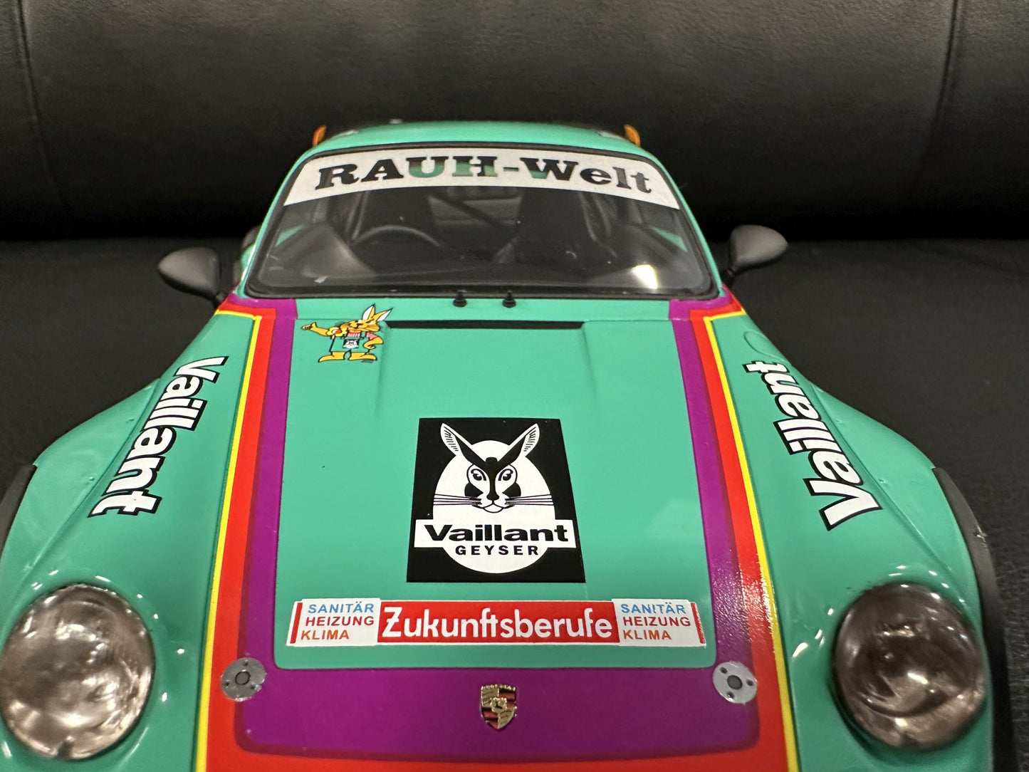 Porsche 911 993 RWB Vaillant Kit 2022 green Limitiert 632/1500 1:18 GT Spirit GT869 Порше 993 зелен Лимитирана