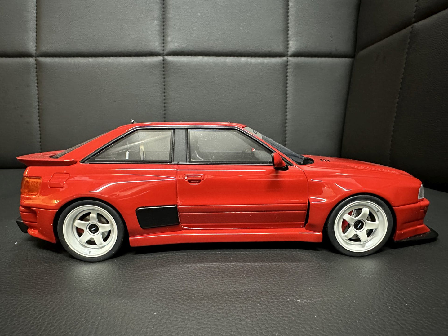 Audi 80 Coupe Prior Design red Limitiert 402/2500 1:18 OTTO OT1068 Ауди 80 Купе Лимитирана