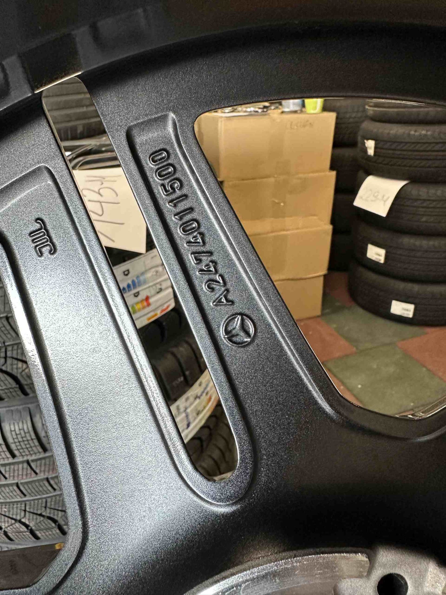 Като нови Mercedes GLA GLB H247 X247 AMG 19 Zoll Мерцедес ГЛА ГЛБ 19 цола AMG алуминиеви джанти летен комплект летни гуми