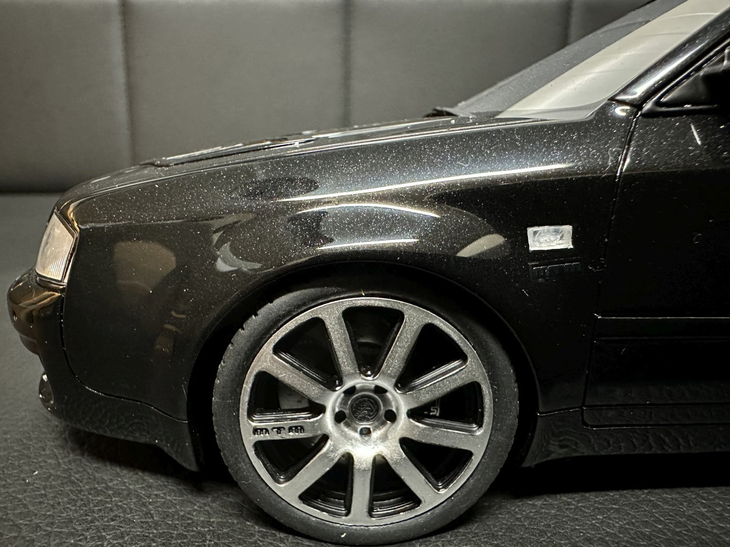 Audi RS6 C5 MTM Clubsport Kombi black Limitiert 1052/3000 1:18 OTTO OT992 Ауди РС6 МТМ черен Комби Лимитирана