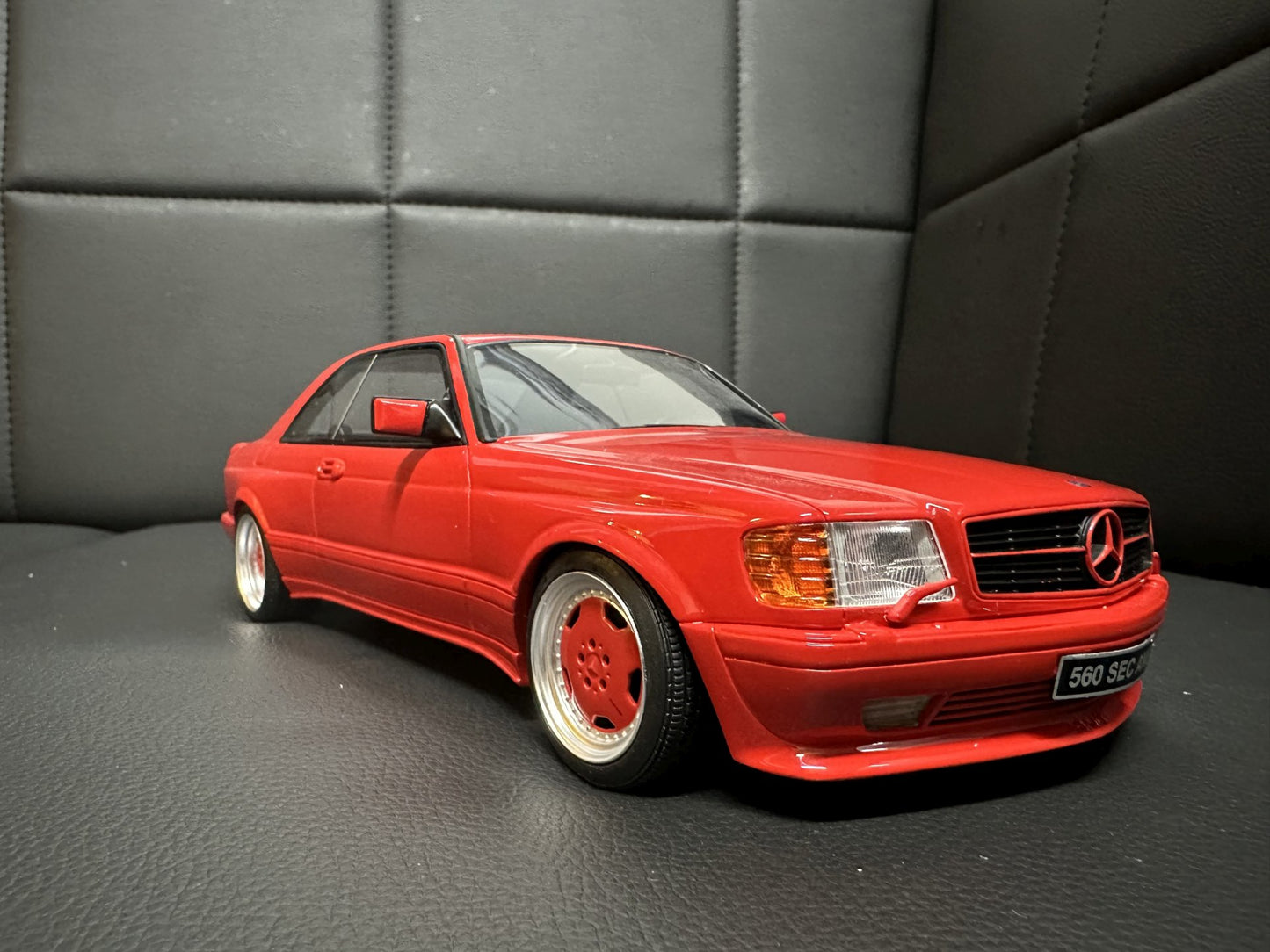 Mercedes Benz 560SEC AMG W126 Red Limitiert 1968/2000 1:18 OTTO OT995 Мерцедес Бенц Лимитирана червен