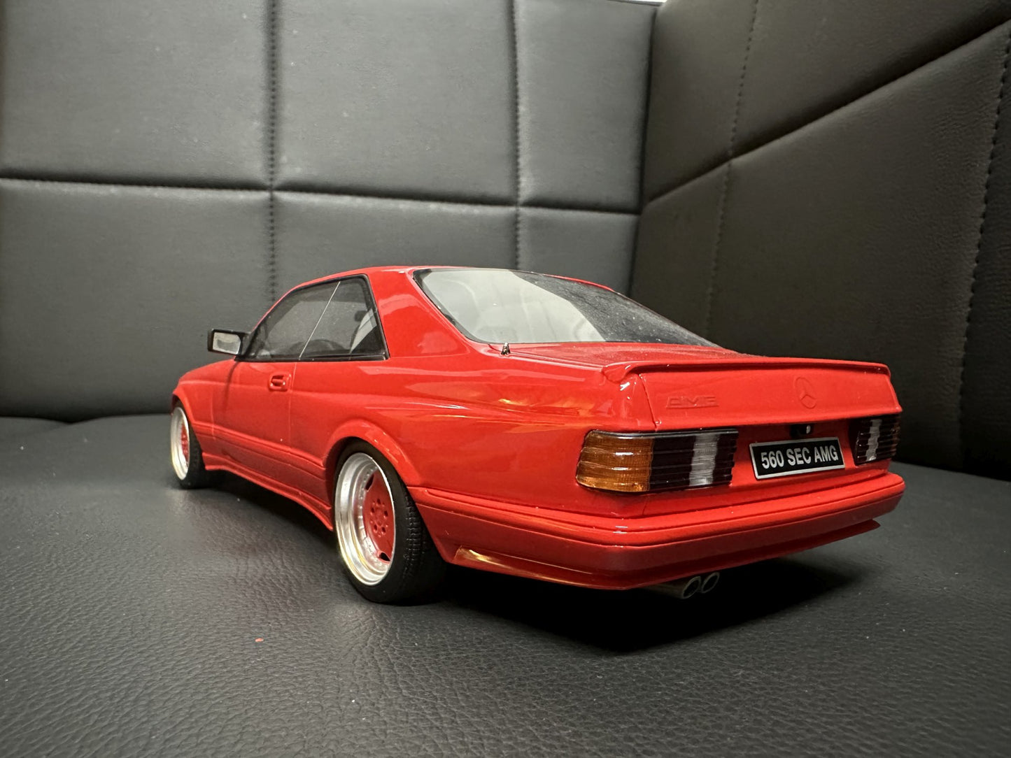 Mercedes Benz 560SEC AMG W126 Red Limitiert 1968/2000 1:18 OTTO OT995 Мерцедес Бенц Лимитирана червен