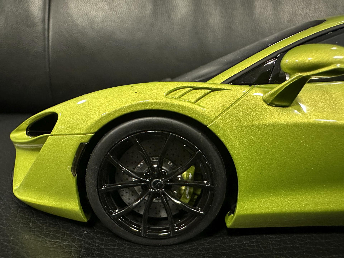 Mclaren Artura green Limitiert 701/999 1:18 GT Spirit GT400 Макларън Артура зелен Лимитирана