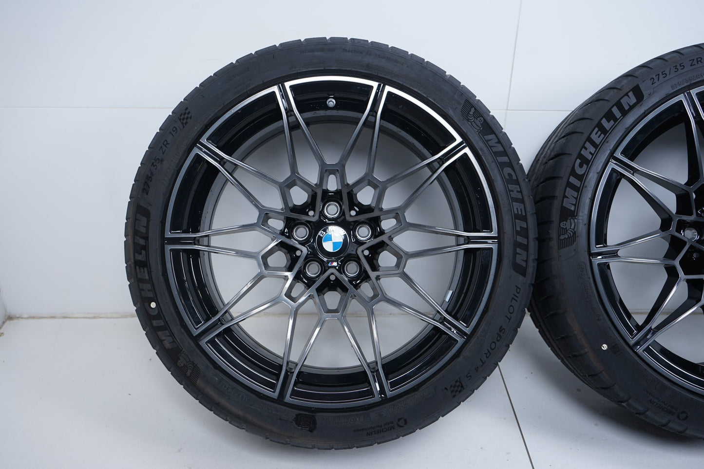 Оригинал BMW M3 G80 M4 G82 19/20 Zoll Бмв М3 М4 Г80 Г82 джанти М826 летен комплект летни гуми