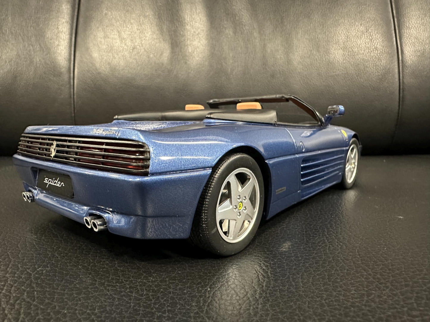 Ferrari 348 Spider Cabrio blue Limitiert 365/999 1:18 GT Spirit GT333 Ферари 348 Спайдер Кабрио син Лимитирана