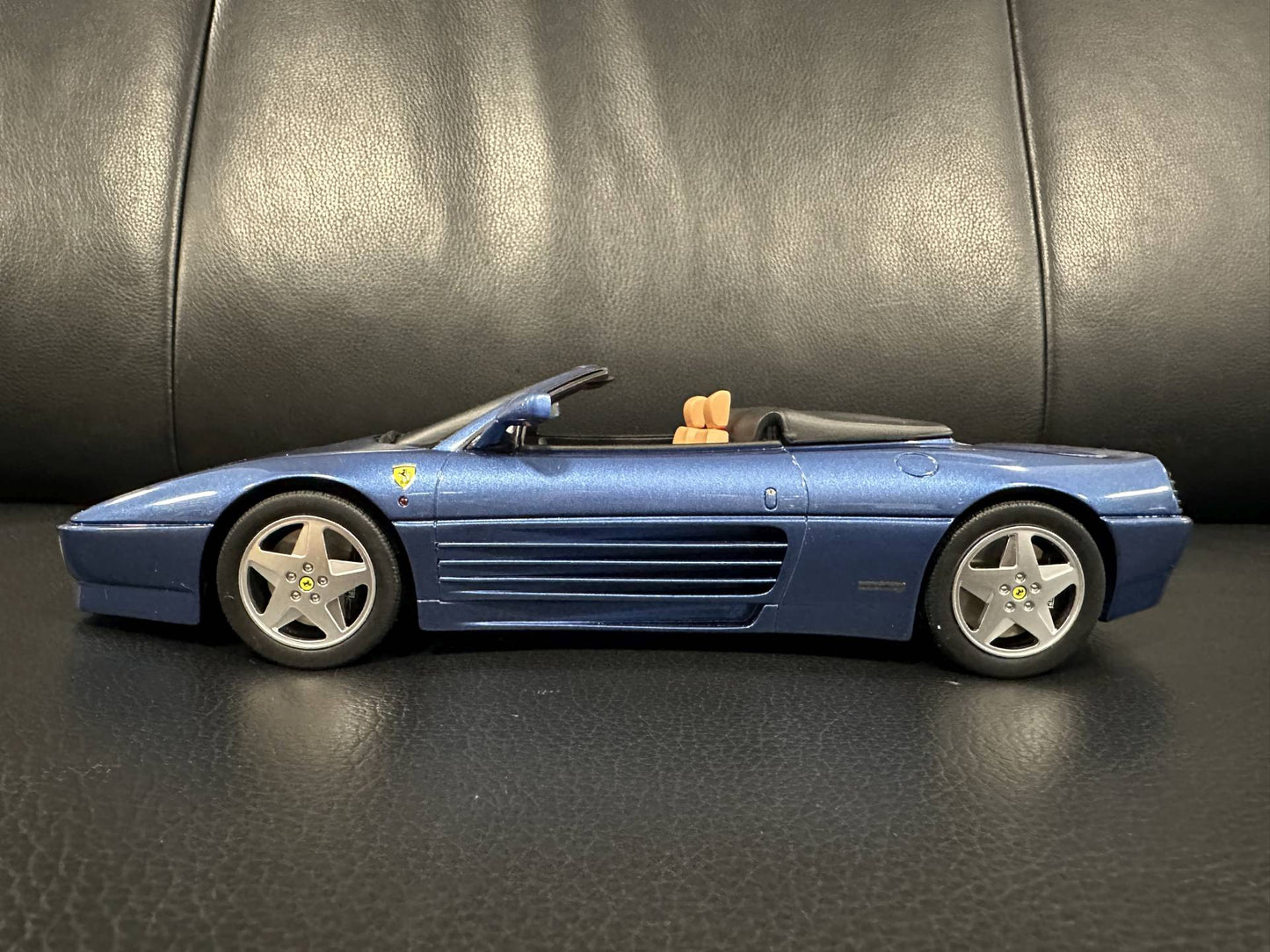Ferrari 348 Spider Cabrio blue Limitiert 365/999 1:18 GT Spirit GT333 Ферари 348 Спайдер Кабрио син Лимитирана