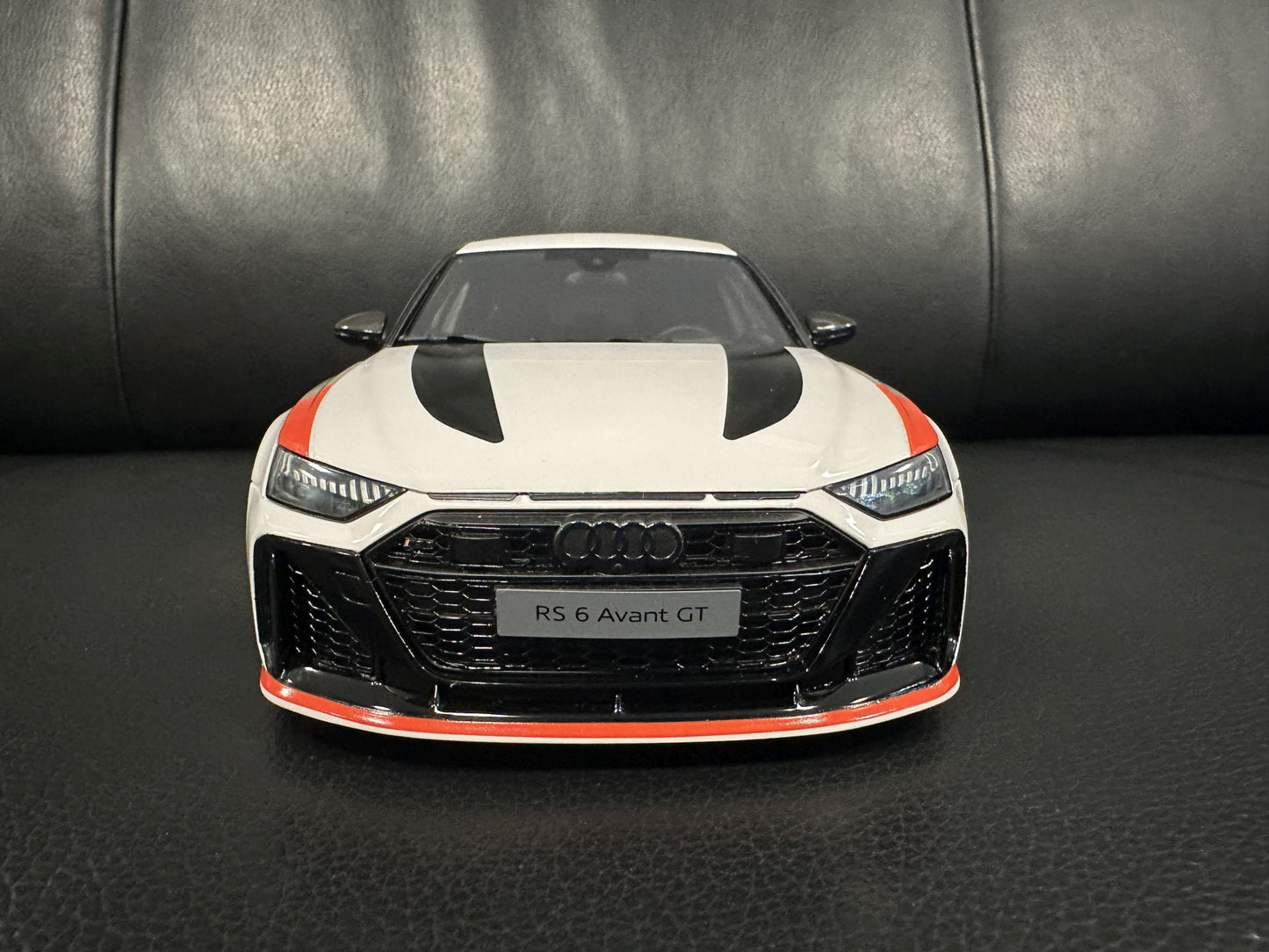 Audi RS6 GT Arkona 2024 Kombi white Limitiert 922/999 1:18 GT Spirit GT512 Ауди РС6 бял Комби Лимитирана