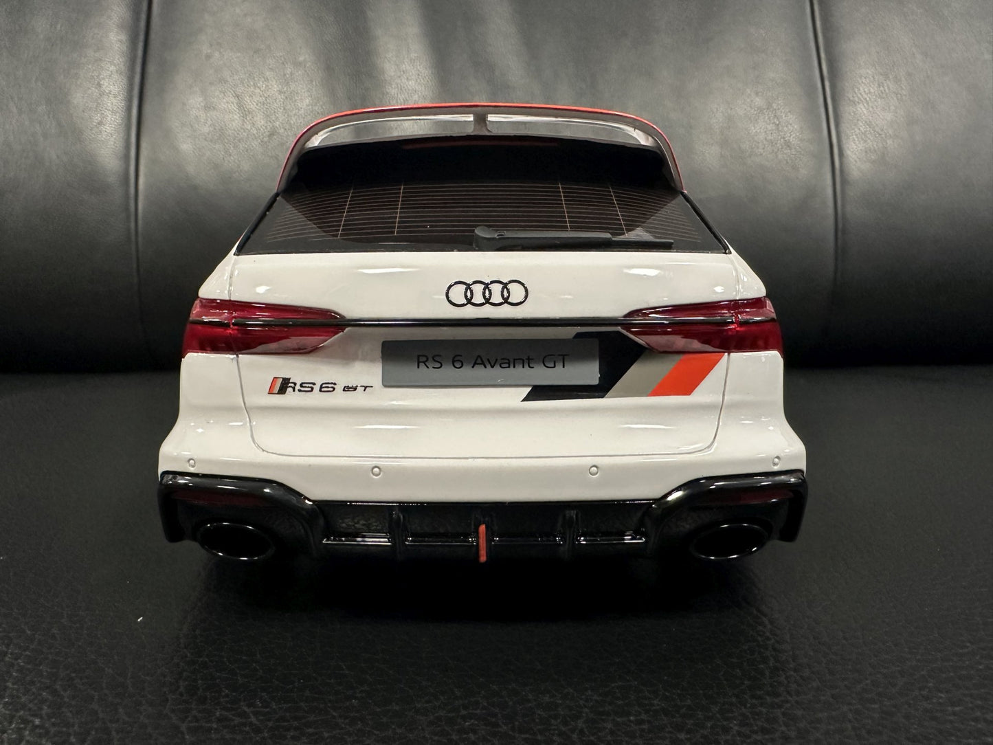 Audi RS6 GT Arkona 2024 Kombi white Limitiert 922/999 1:18 GT Spirit GT512 Ауди РС6 бял Комби Лимитирана
