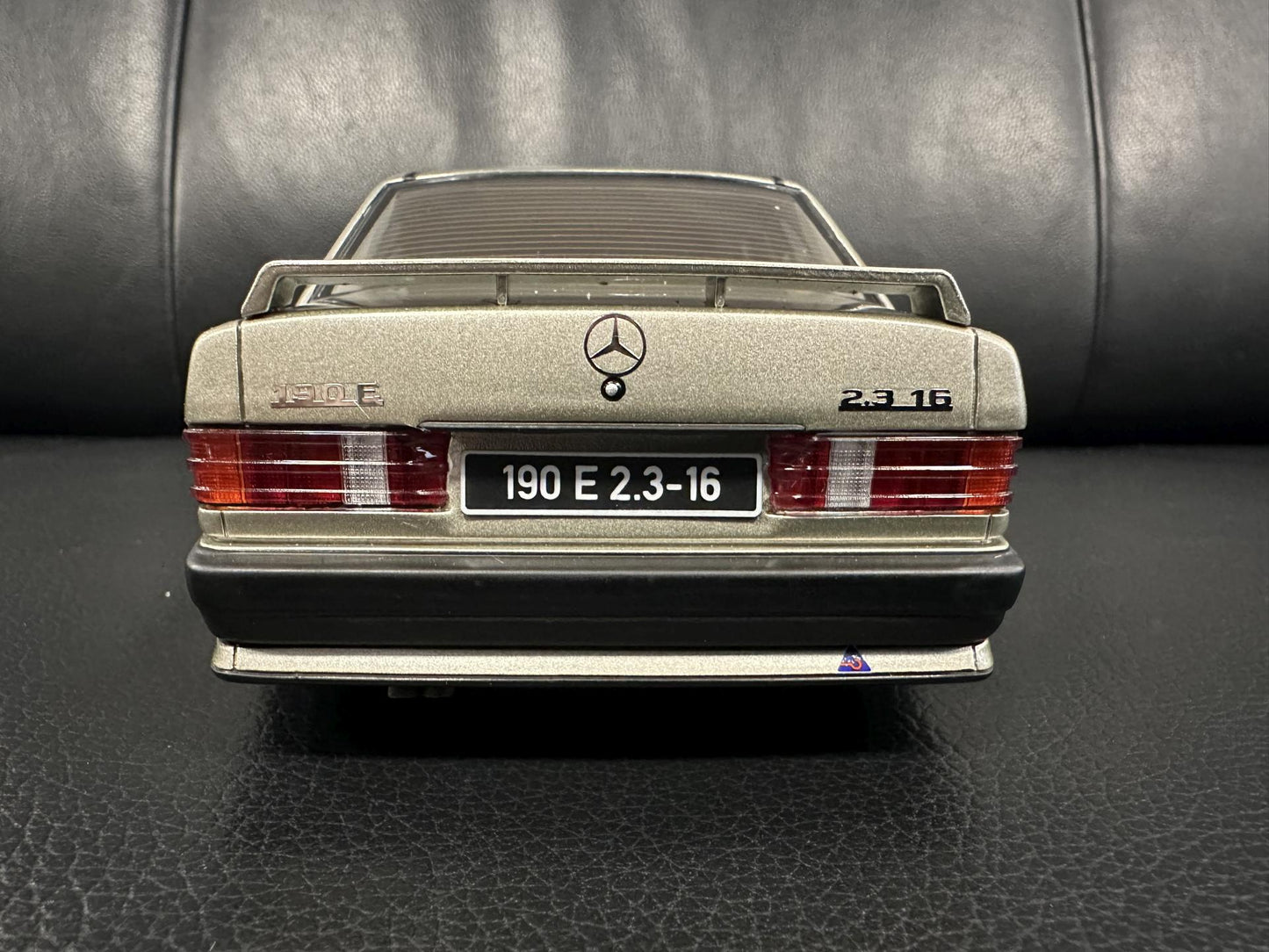 Mercedes Benz 190E 2.3 16V Senna 1984 Nürburgring silver Limitiert 548/2000 1:18 Ottomobile OT1041 Мерцедес Бенц 190Е В16 Лимитирана сив