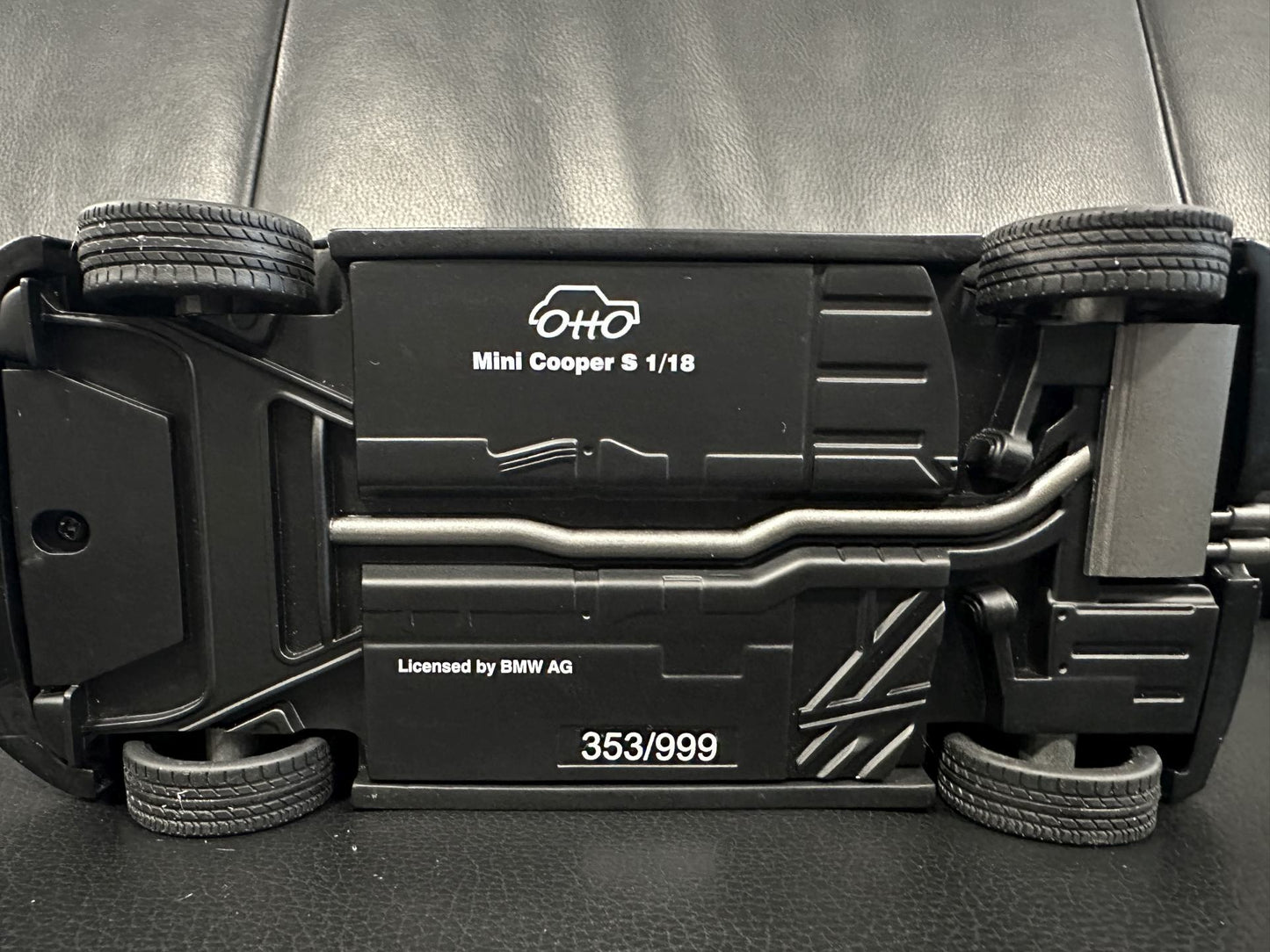 MINI Cooper S 2021 blue Limitiert 353/999 1:18 OTTO OT982 Мини Купър С Лимитирана син