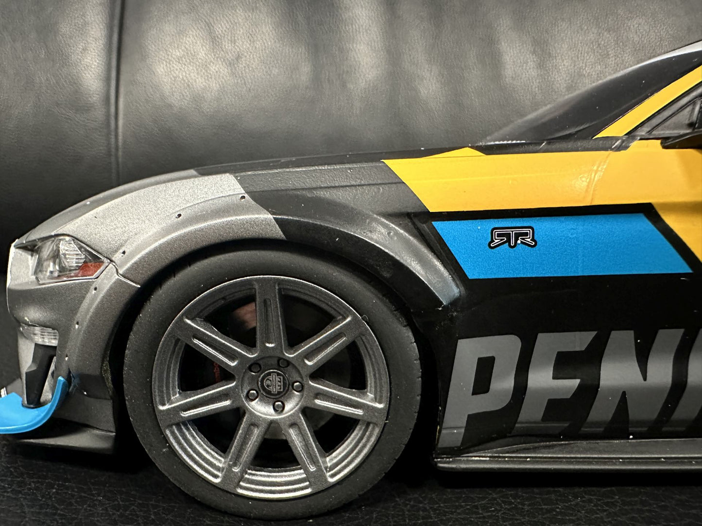Ford Mustang RTP SPEC 5 Pennzoil Limitiert 353 1:18 GT Spirit US056 Форд Мустанг Лимитирана