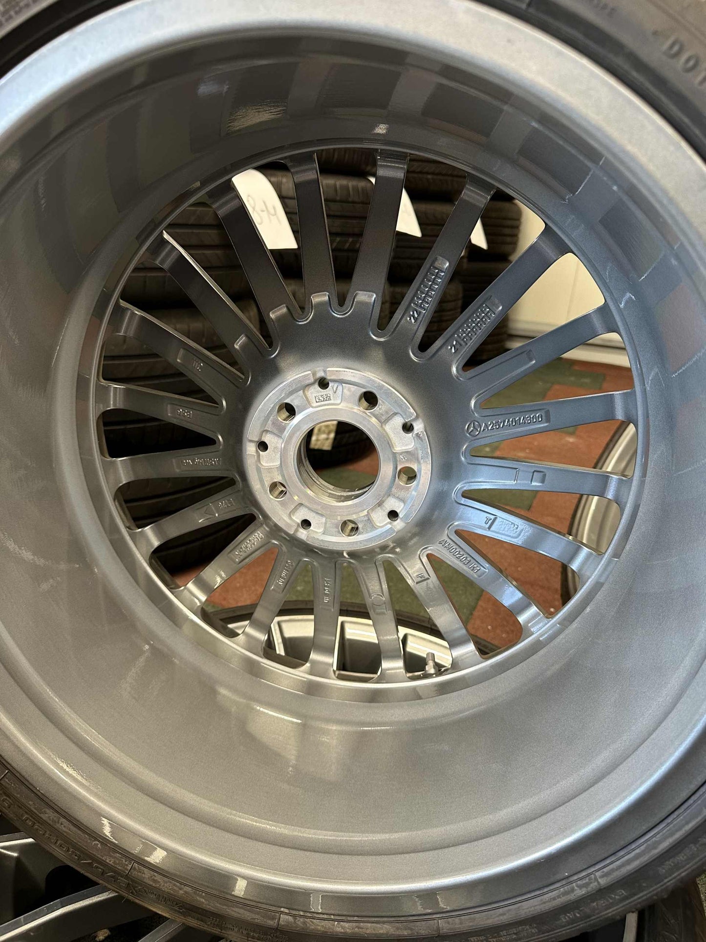 Като Нови Оригинал Mercedes CLS53 AMG W257 20 Zoll Мерцедес Цлс53 20 цола джанти летен комплект летни гуми