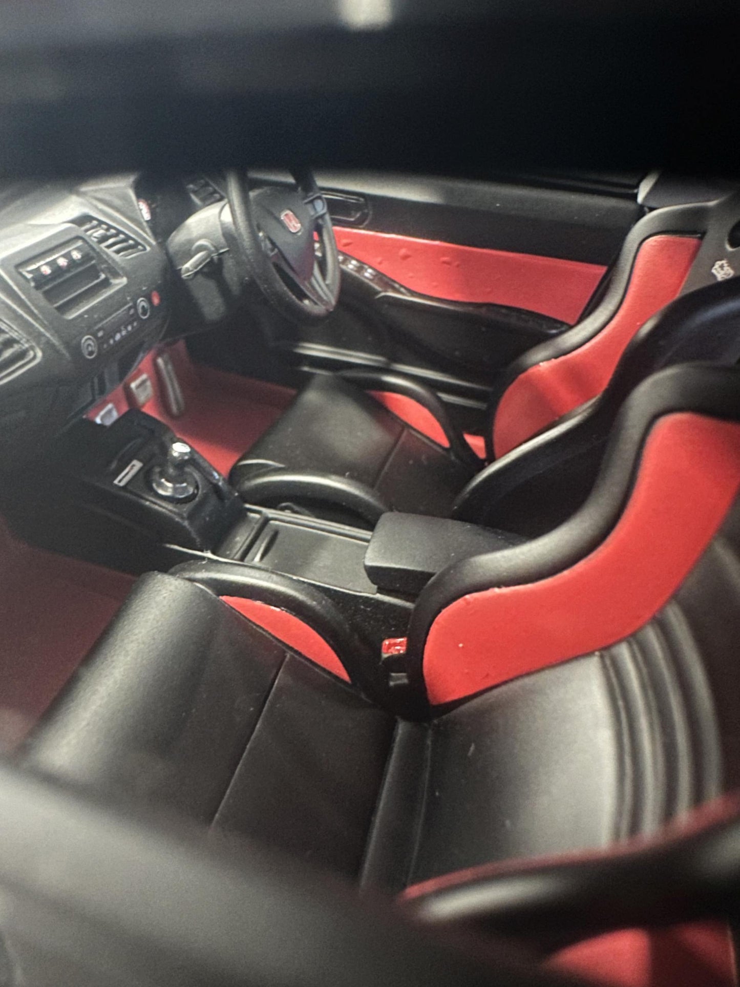 Honda Civic Mugen RR Milano red Limitiert 1015/3000 1:18 OTTO OT1019 Хонда Сивик Р червен Лимитирана