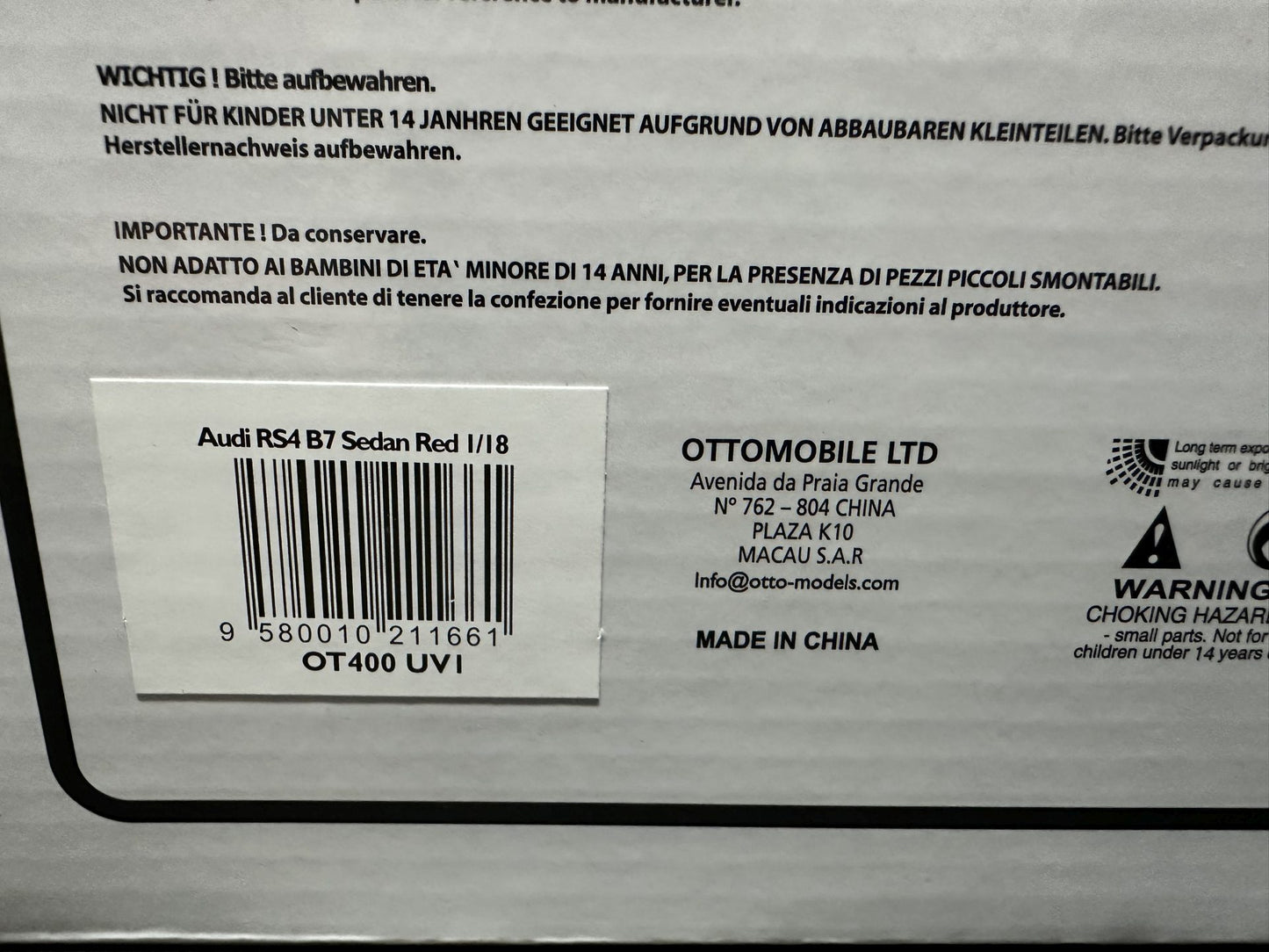 Audi RS4 B7 Limousine red Limitiert 1419/2500 1:18 OTTO OT400 Ауди РС4 червен седан Лимитирана