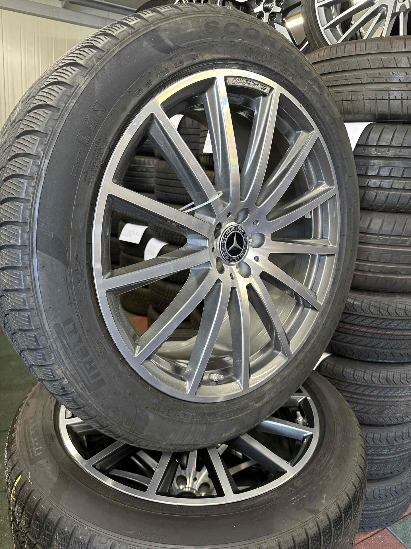 Оригинал Mercedes GLS X167 W167 22 Zoll Мерцедес ГЛС X167 W167 22 цола джанти зимен комплект зимни гуми