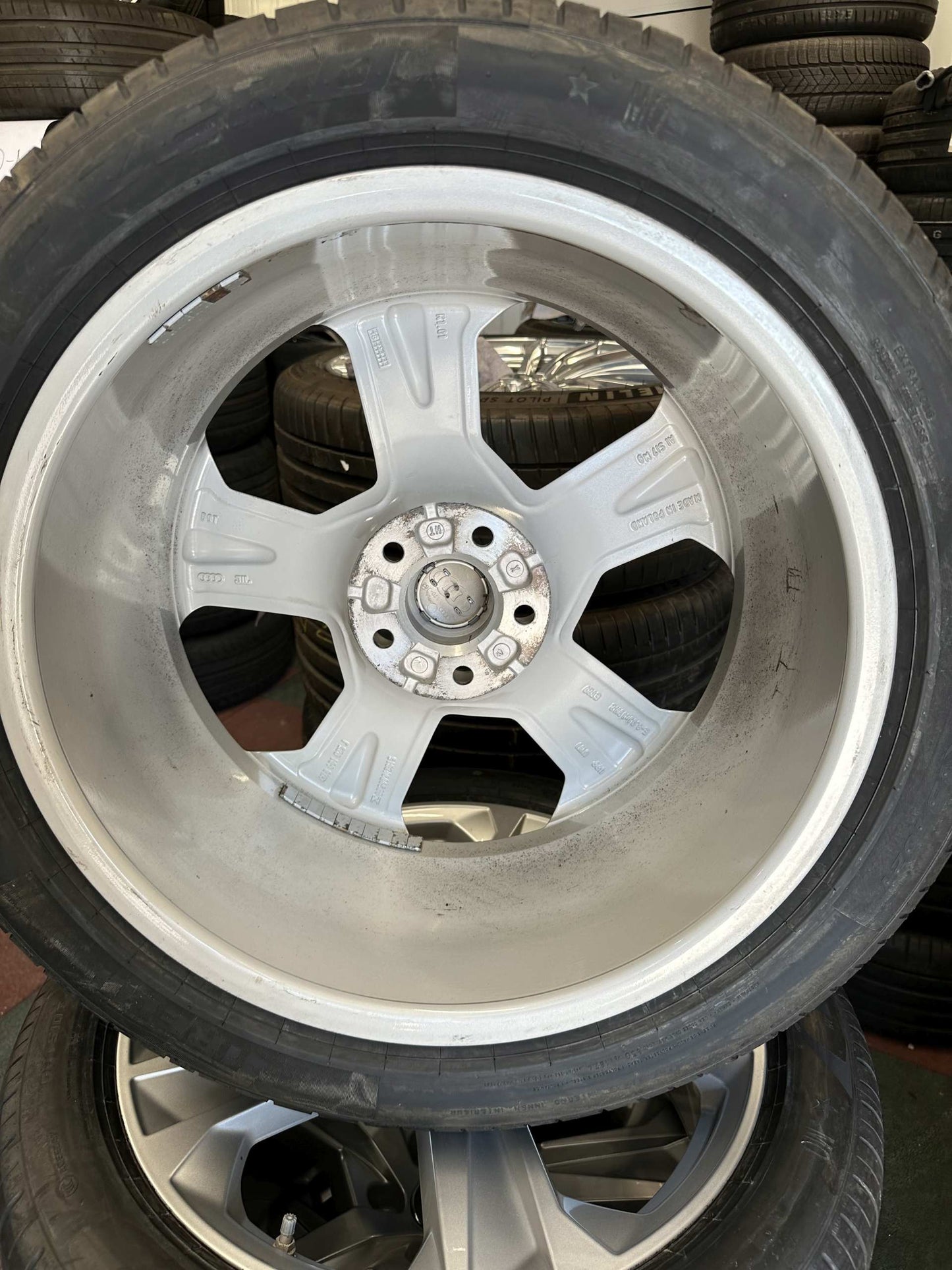 Оригинал Audi A6 S6 A7 S7 4K C8 19 Zoll Ауди А6 С6 А7 С7 4К Ц8 Алуминиеви джанти 19 цола летен комплект летни Гуми