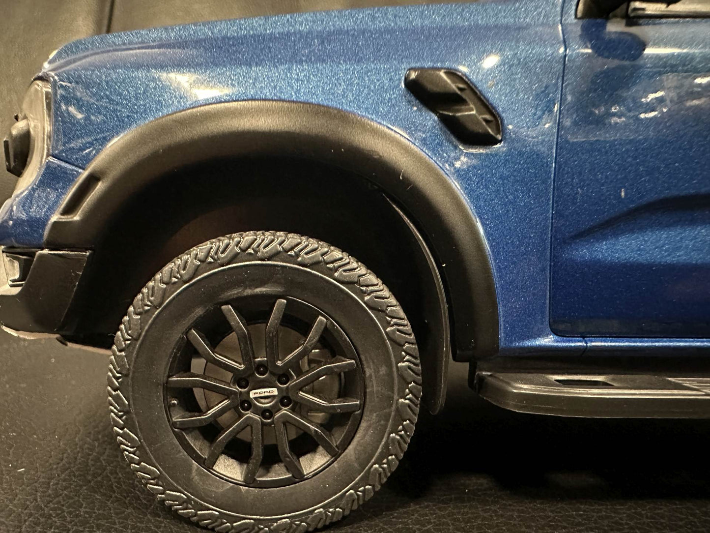 Ford Ranger Raptor blue 1:18 Modelcar MCG 18455 Форд Раптор син