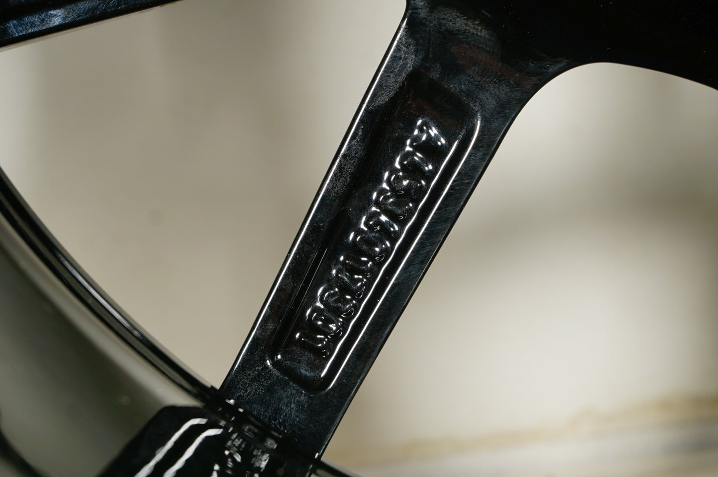 Оригинал Нови Smart W453 Brabus 16 Zoll Смарт Брабус 16 цола Алуминиеви джанти летен/зимен комплект всесезонни гуми