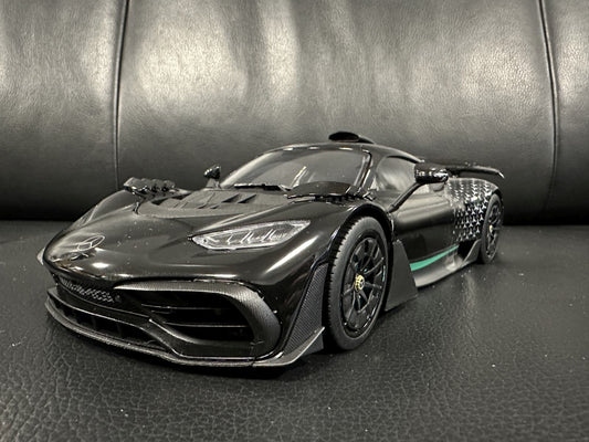 Mercedes Benz AMG One C298 black Styling Paket Star 1:18 Scale B66961042 Мерцедес Бенц АМГ 1 отваряем черен