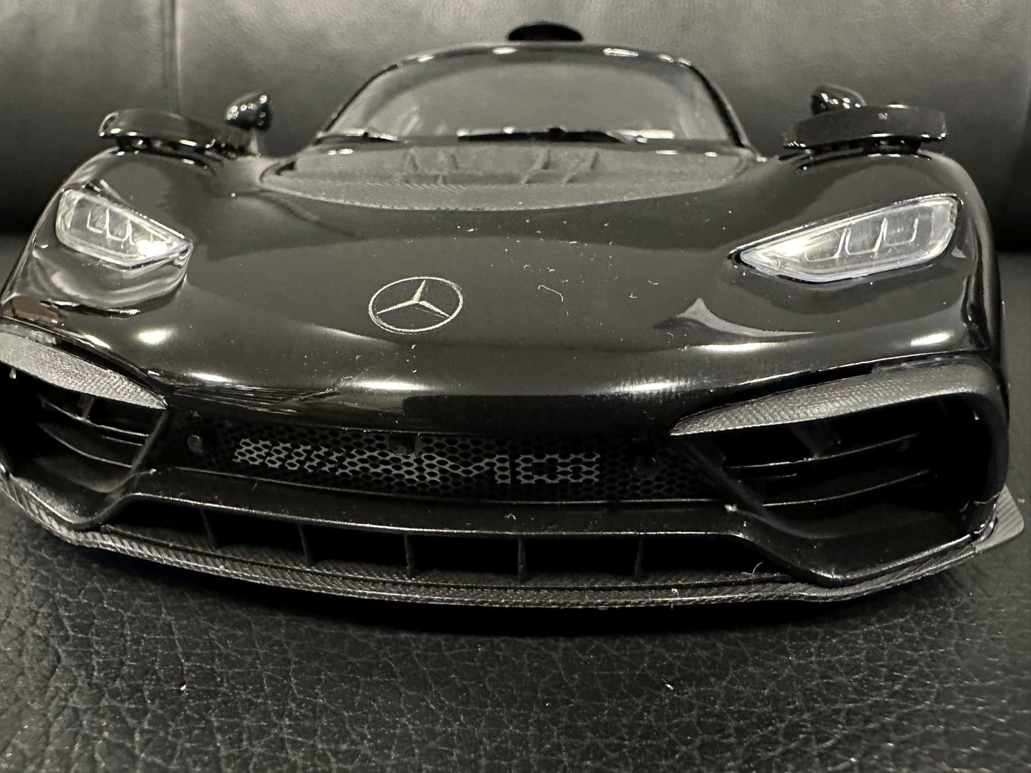 Mercedes Benz AMG One C298 black Styling Paket Star 1:18 Scale B66961042 Мерцедес Бенц АМГ 1 отваряем черен