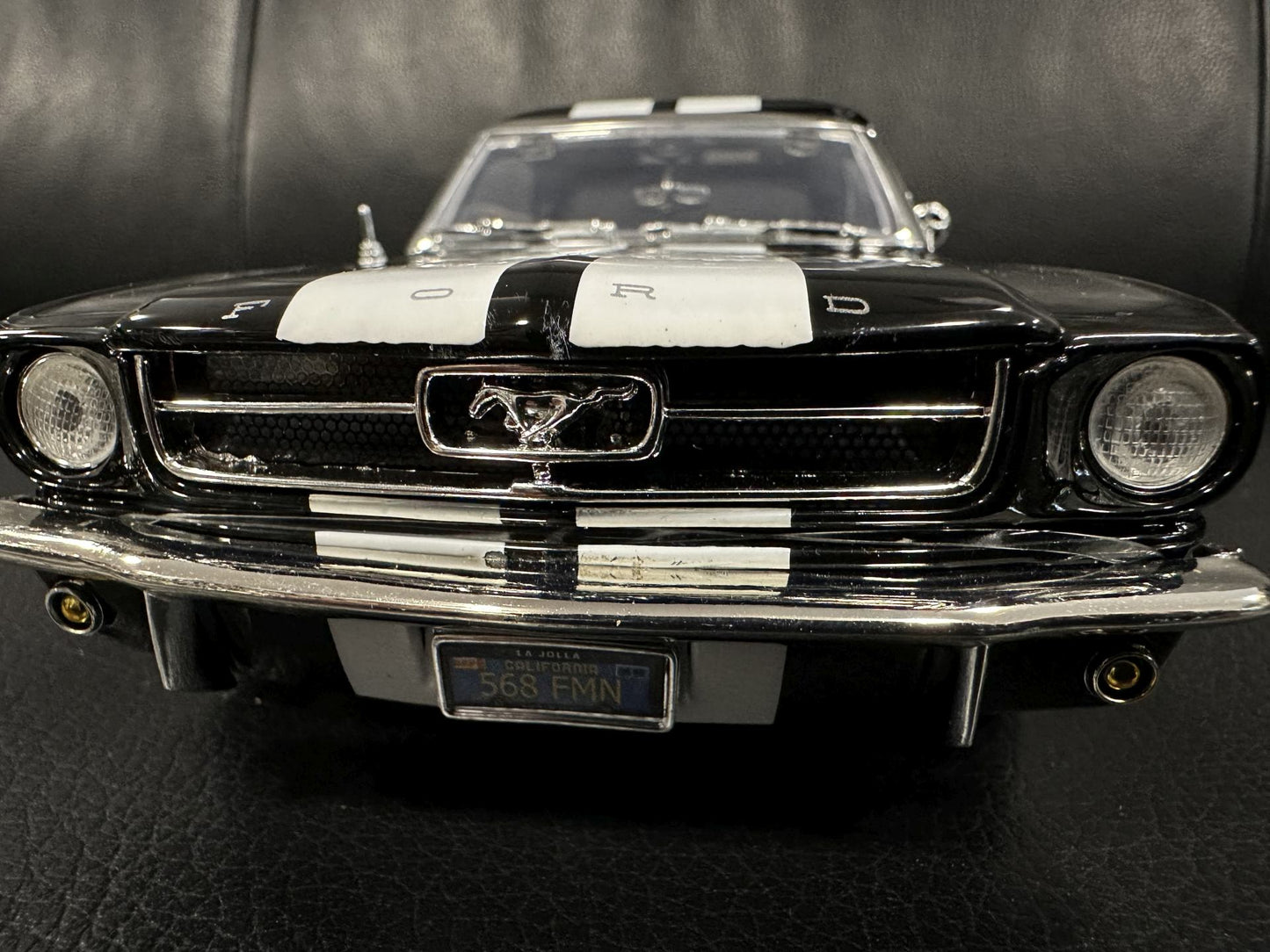 Ford Mustang Hardtop 1964 black 1:18 Motor Max 73164 Форд Мустанг черен