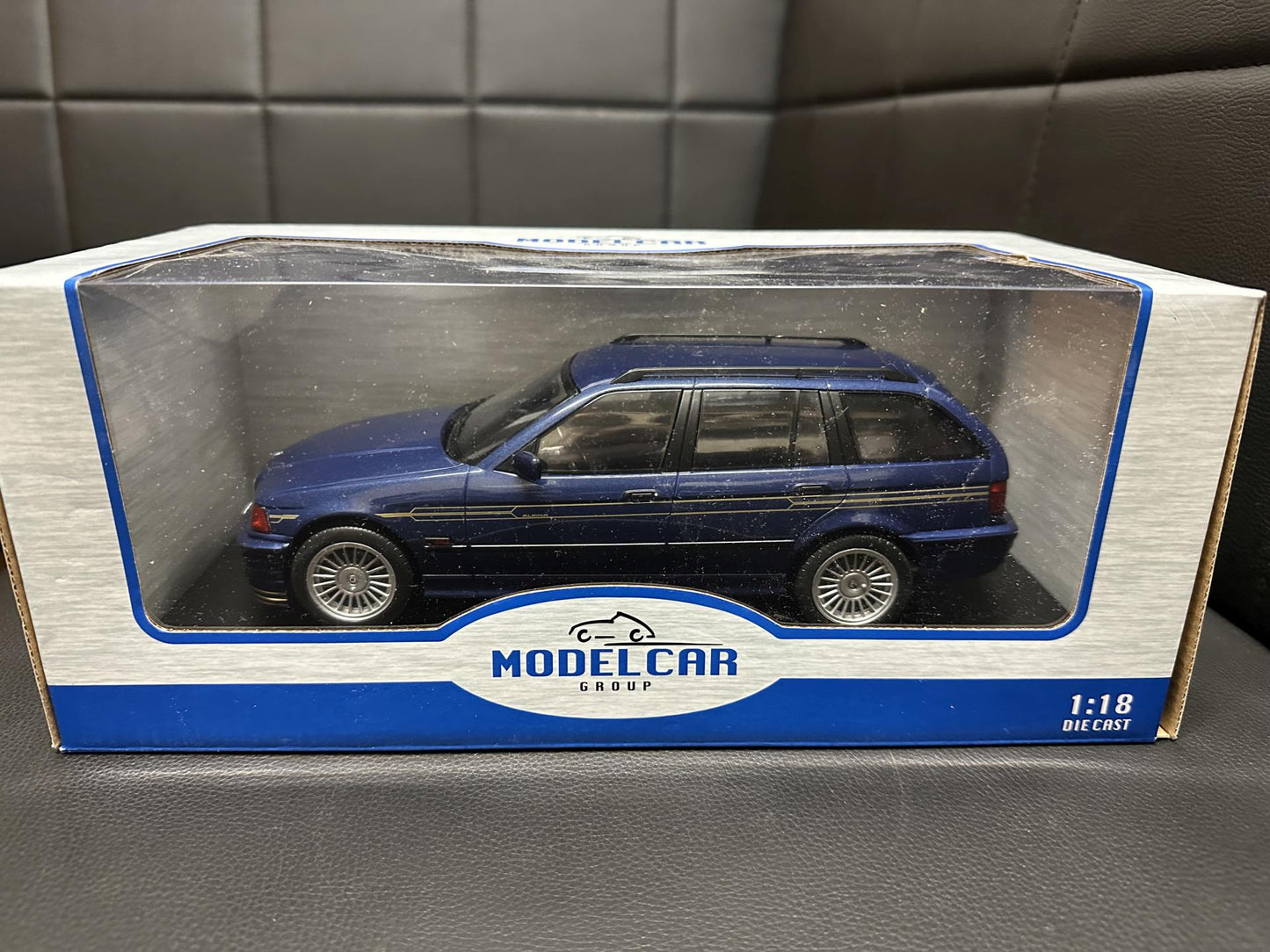 Bmw Alpina E36 B3 3.2 Kombi blue 1:18 Modelcar MCG 18227 Бмв Е36 Алпина син Комби