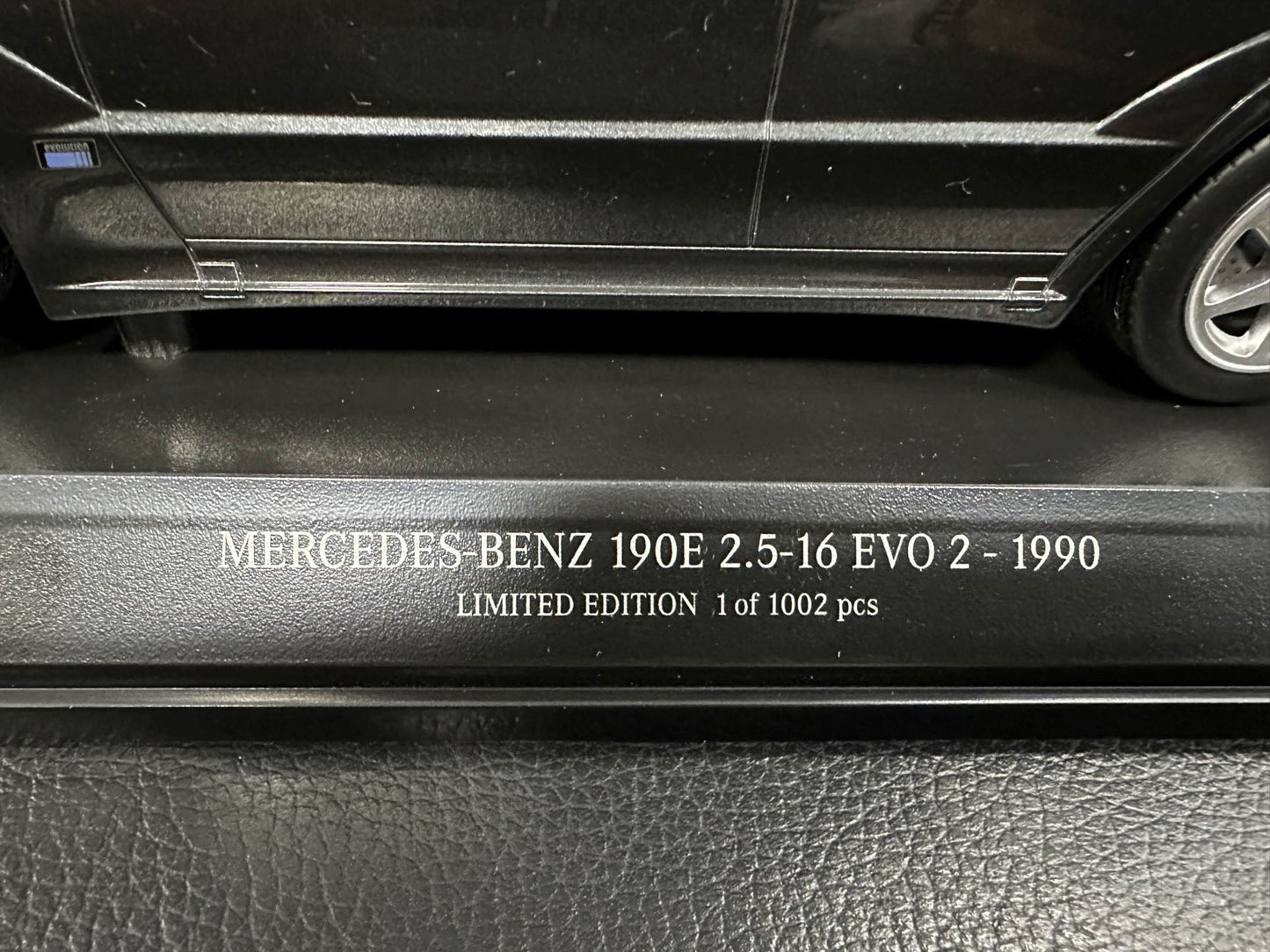 Mercedes Benz 190E 2.5 16V EVO2 1990 black Limitiert 1002 pcs 1:18 Minichamps 155036100 Мерцедес Бенц 190Е В16 Лимитирана черен