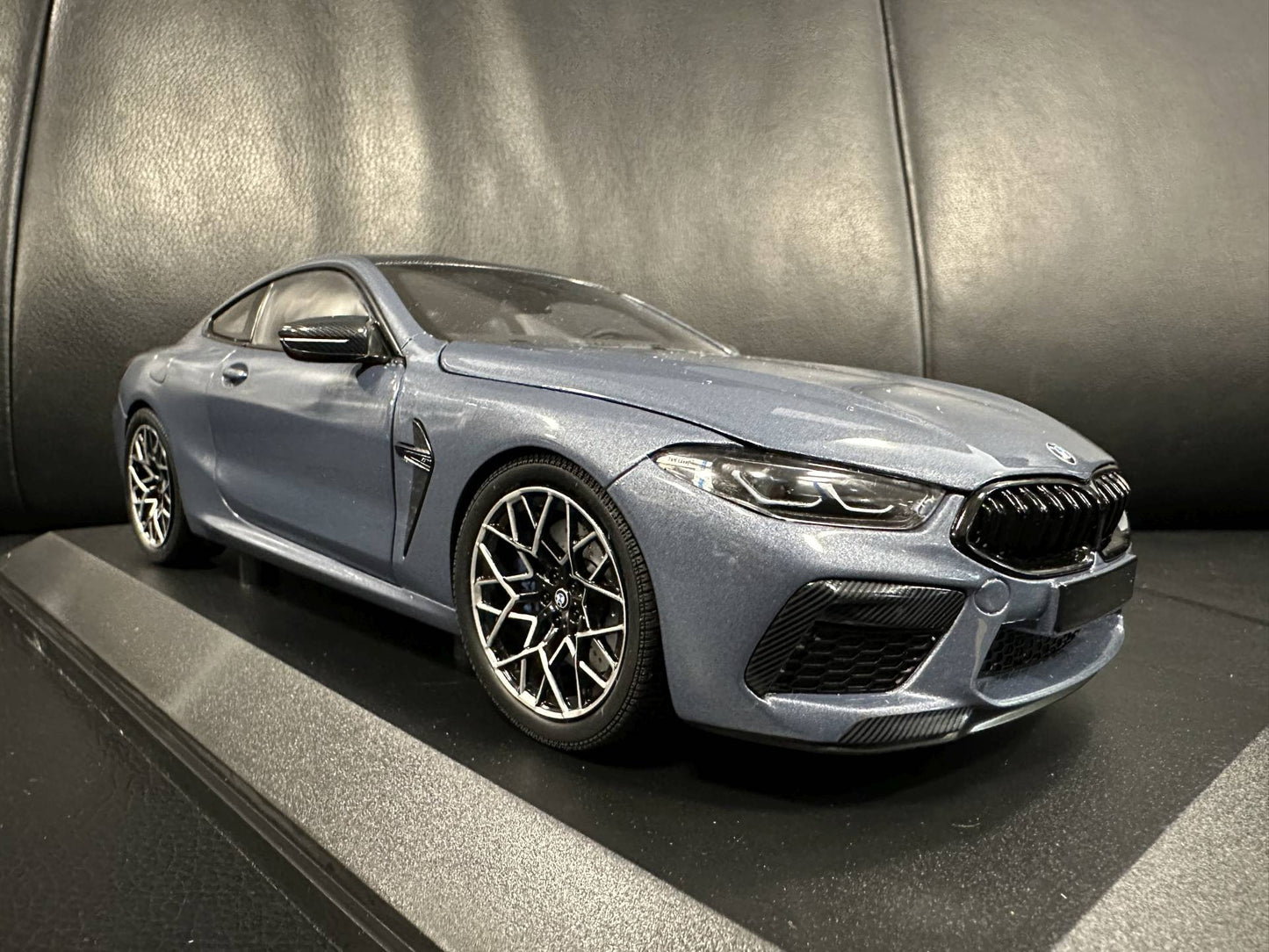Bmw M8 Competition Coupe blue 2020 1:18 Minichamps 110029024 Бмв М8 Компетишън Купе